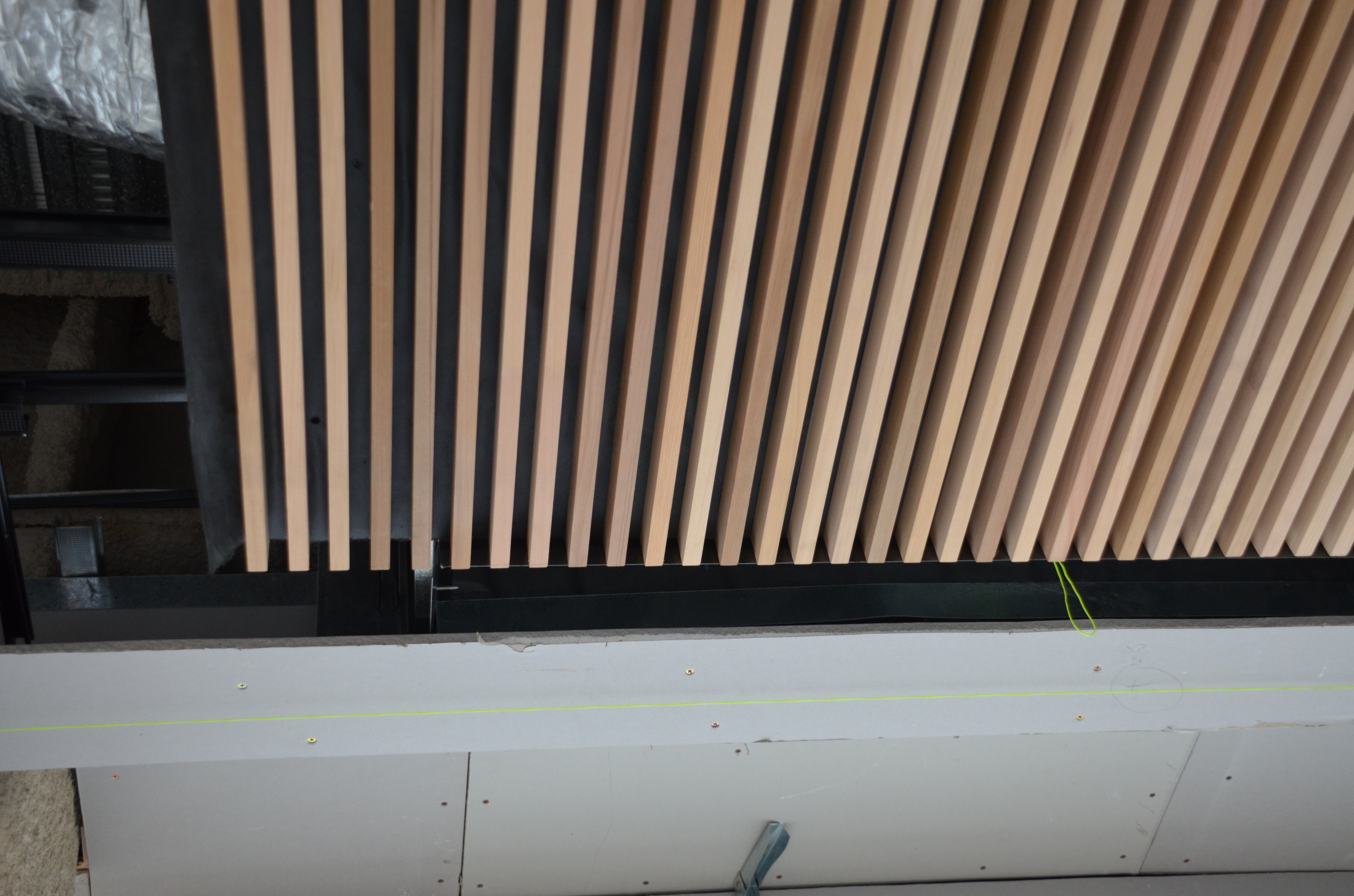 https://archive.abp.unimelb.edu.au/objects/images/Construction/Images/Ceilings/Timber slats/DSC_8755.JPG