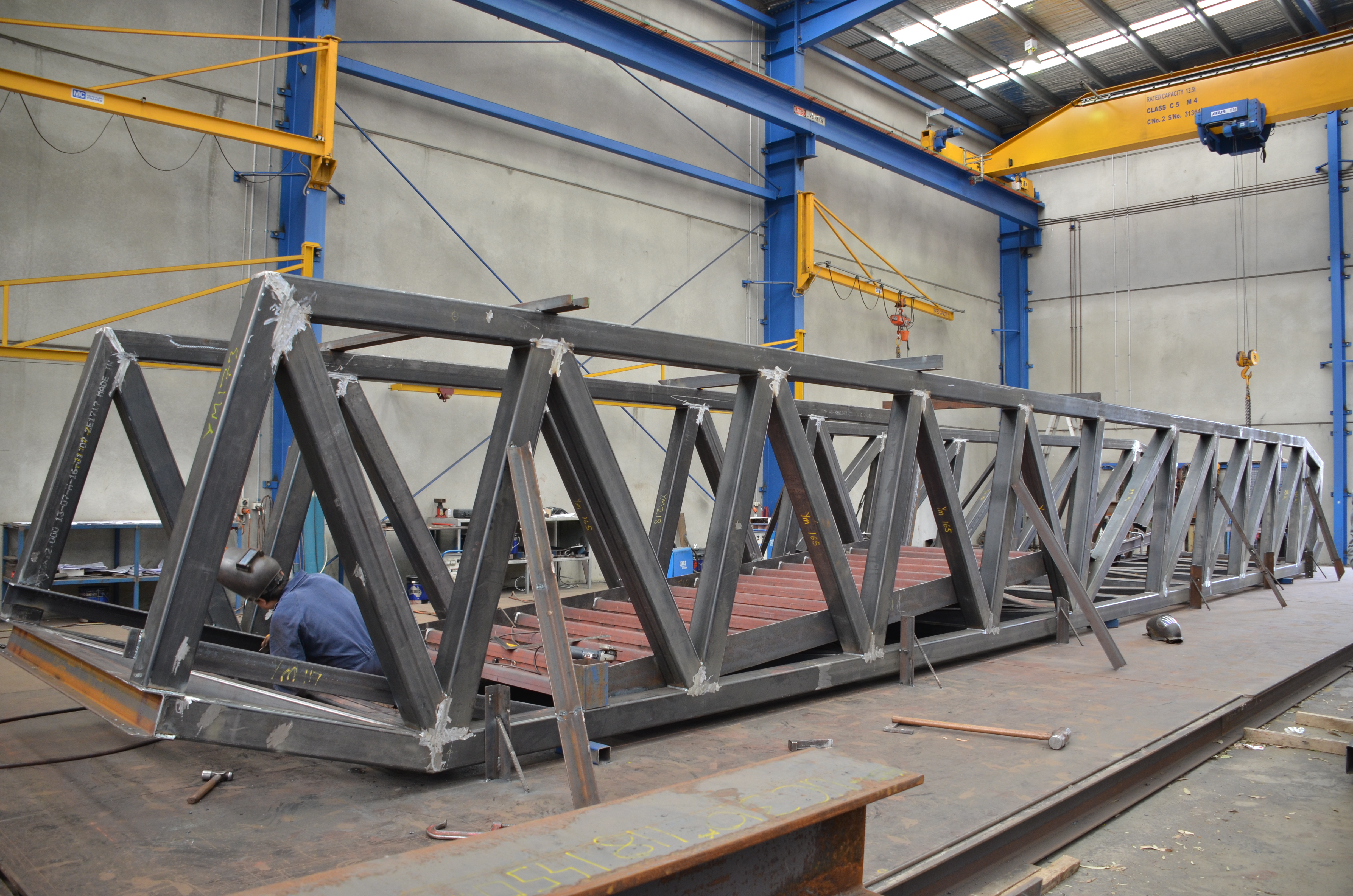 https://archive.abp.unimelb.edu.au/objects/images/Construction/Images/Stairs, walkways and balustrades/Y Stairs structural steel/Aus Iron Industries/DSC_2828.JPG