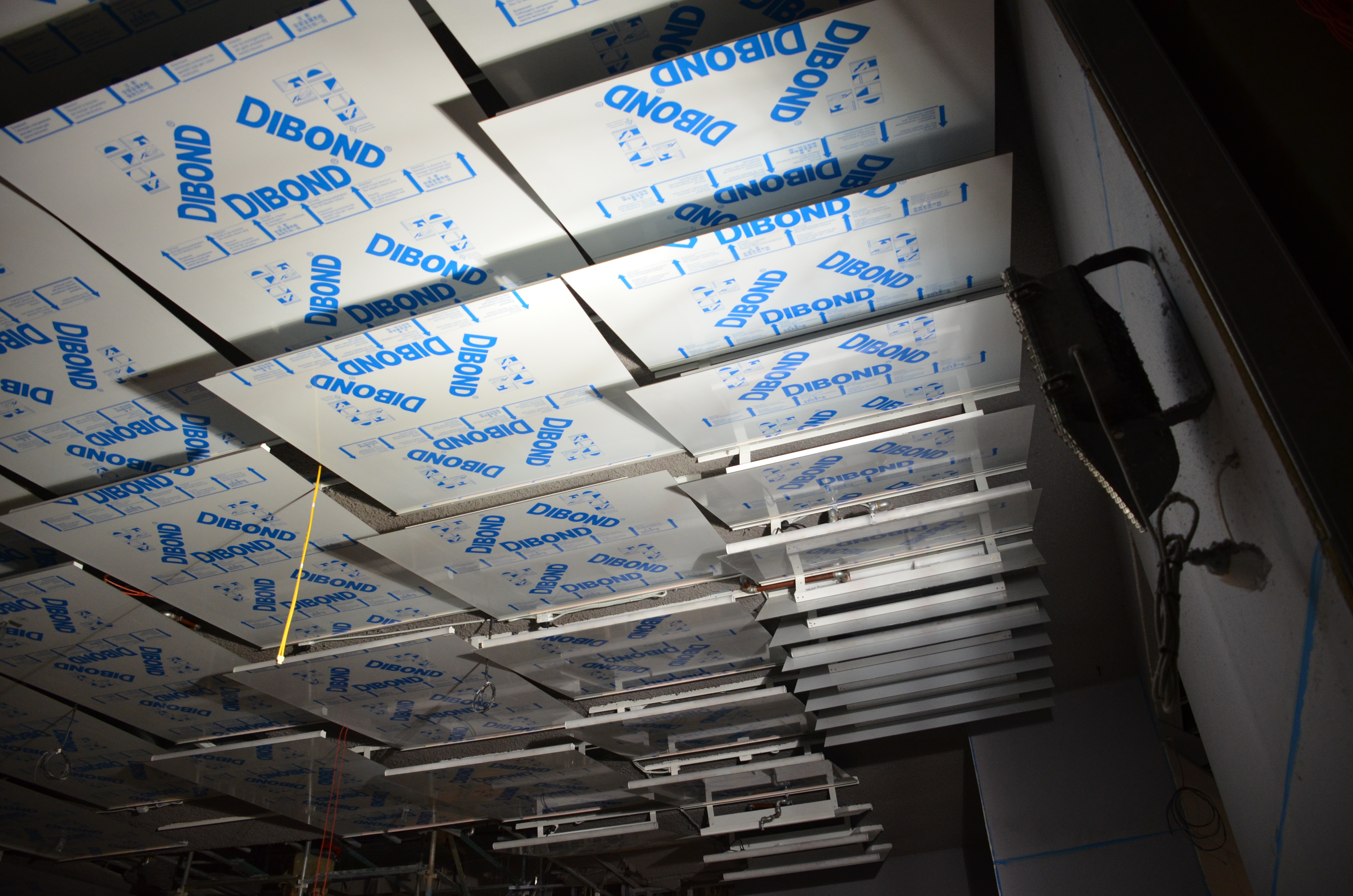 https://archive.abp.unimelb.edu.au/objects/images/Construction/Images/Ceilings/Large lecture theatre/DSC_5930.JPG