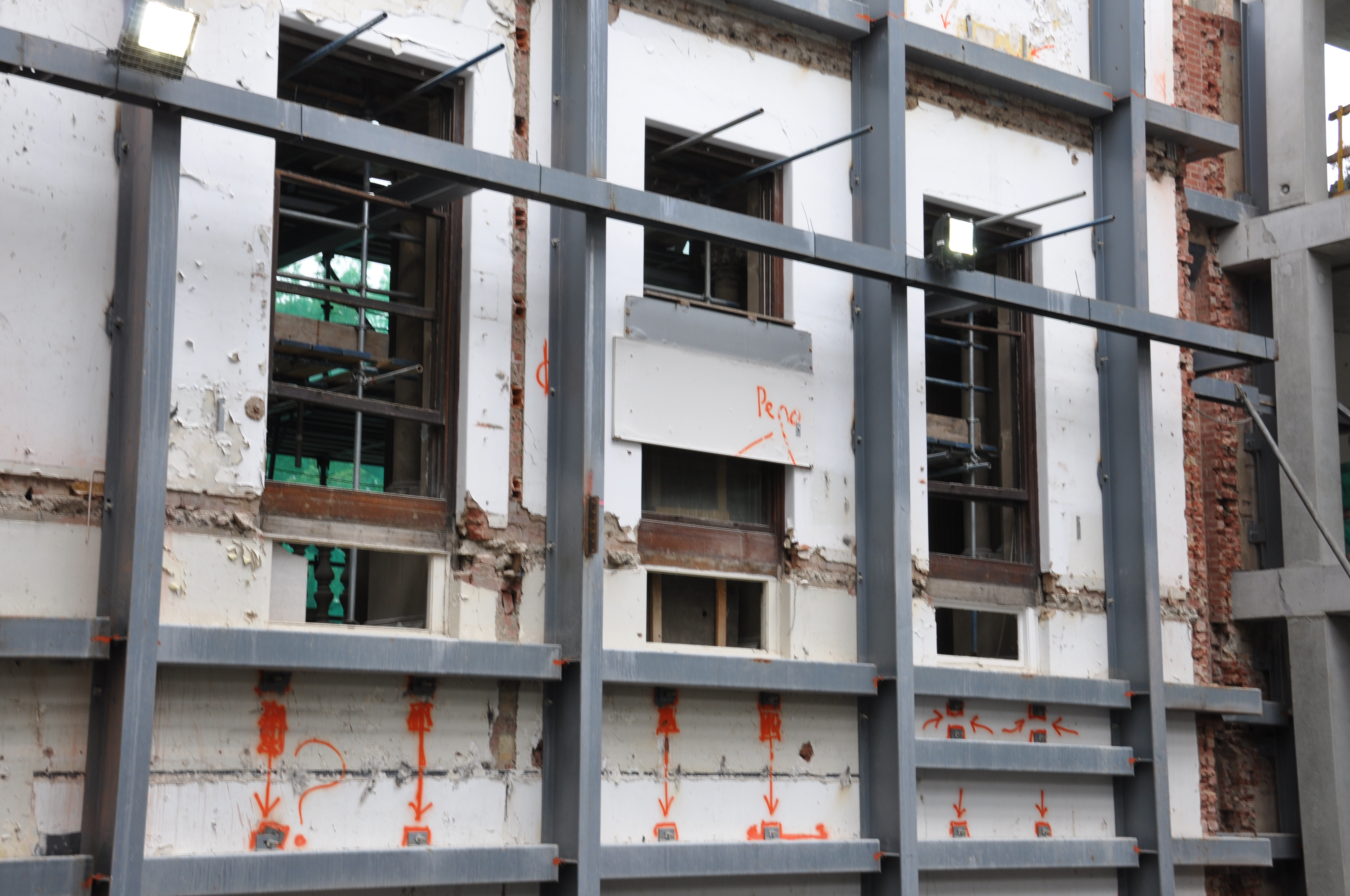 https://archive.abp.unimelb.edu.au/objects/images/Construction/Images/Structural steel/Jungle jim/DSC_4032.JPG