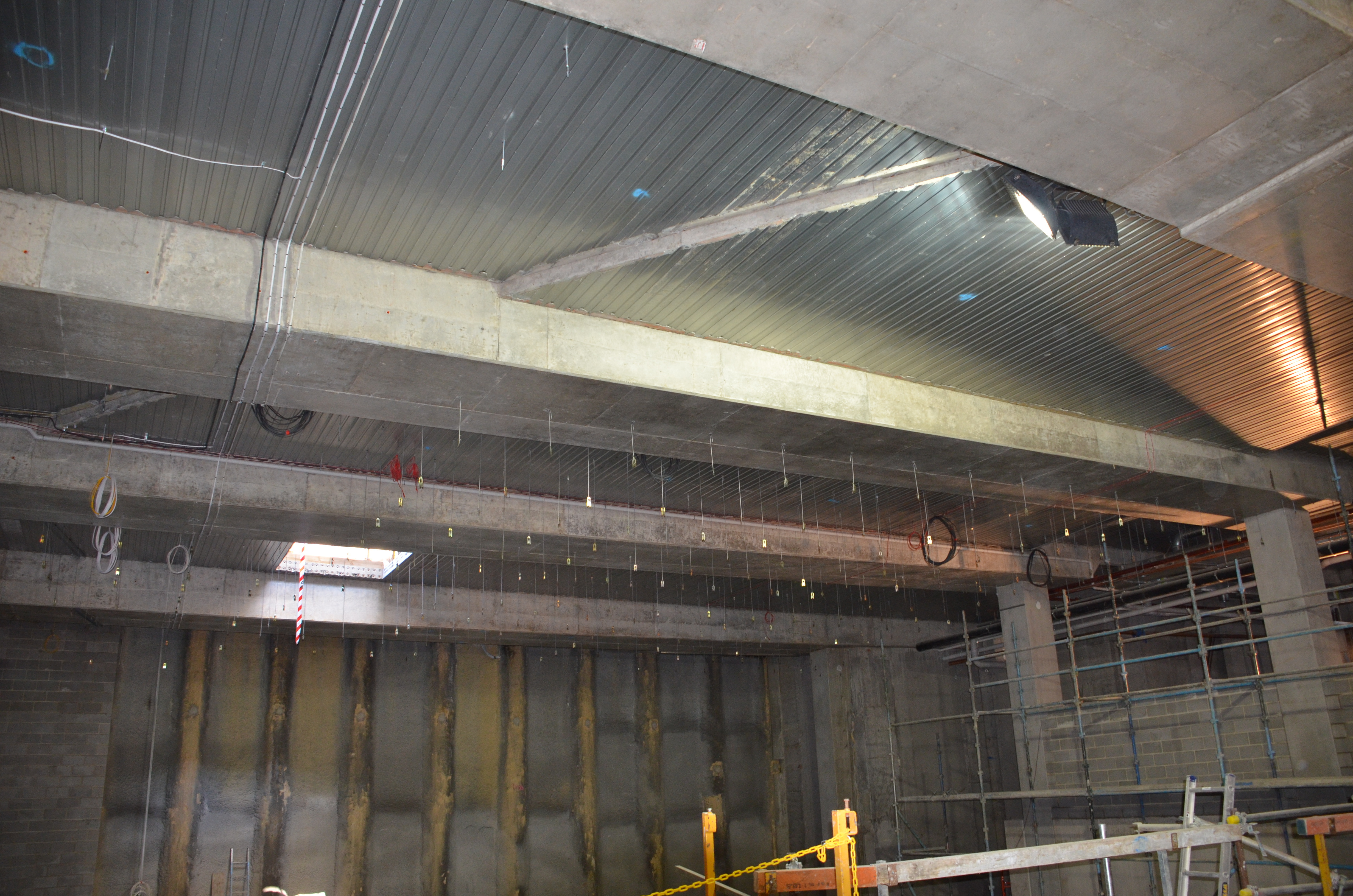 https://archive.abp.unimelb.edu.au/objects/images/Construction/Images/Ceilings/Suspended plasterboard/DSC_3582.JPG https://archive.abp.unimelb.edu.au/objects/images/Construction/Images/Ceilings/Suspended plasterboard/DSC_3582.JPG