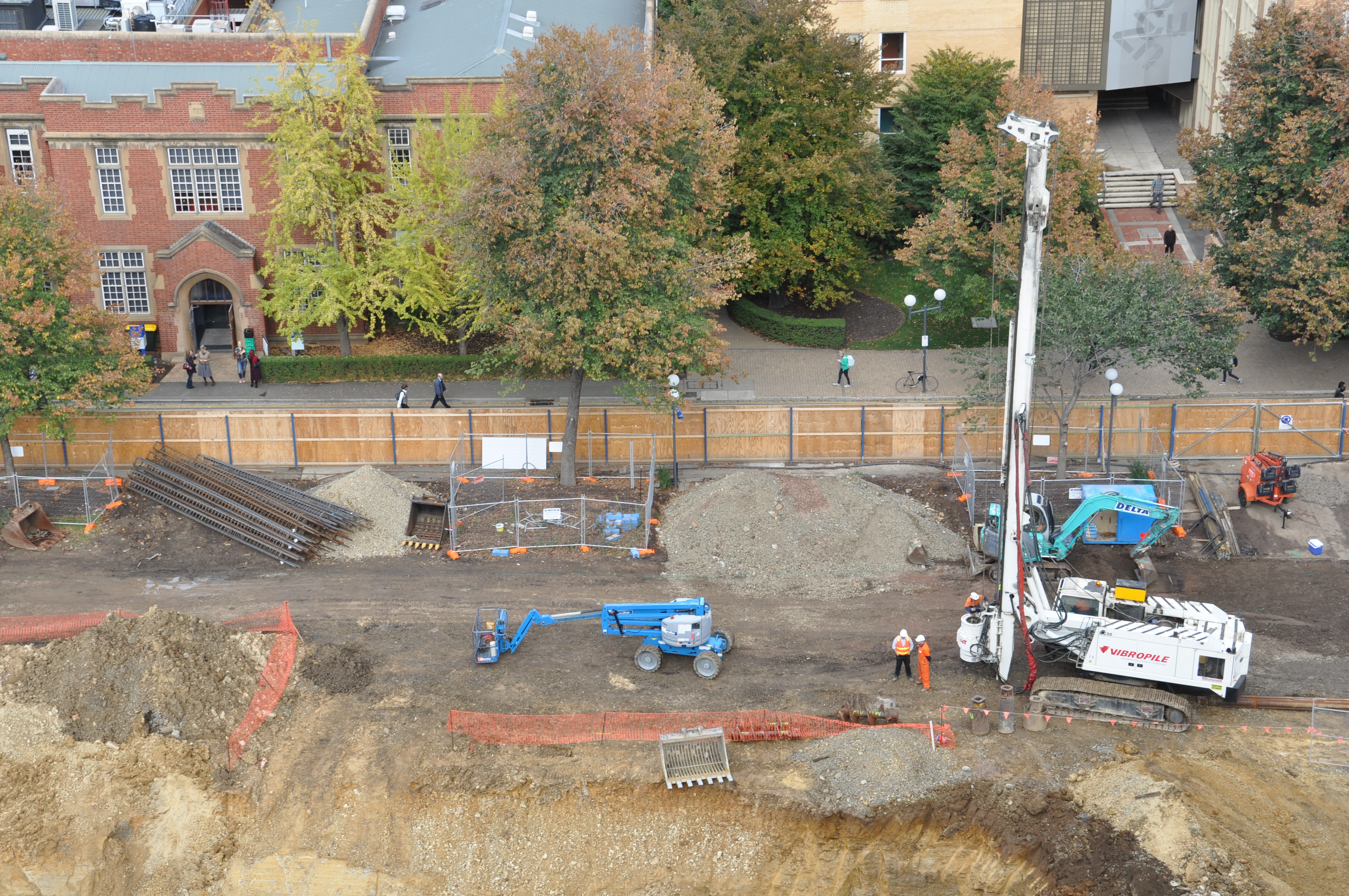 https://archive.abp.unimelb.edu.au/objects/images/Construction/Images/Basement/Bored pier construction/DSC_0061.JPG