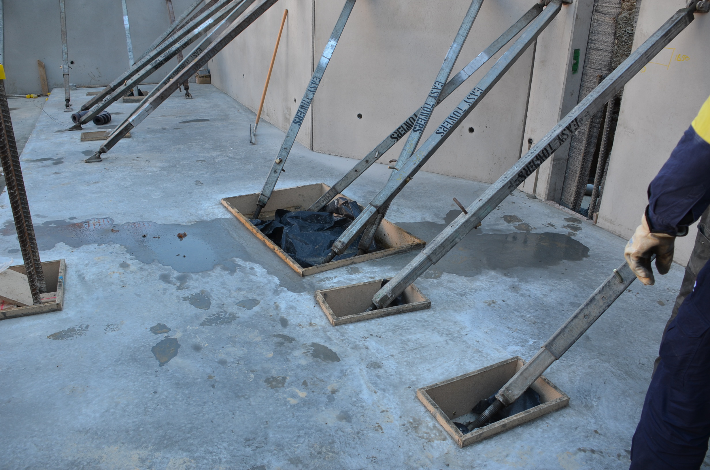 https://archive.abp.unimelb.edu.au/objects/images/Construction/Images/Precast structural concrete walls and columns/Basement/DSC_0442.JPG https://archive.abp.unimelb.edu.au/objects/images/Construction/Images/Precast structural concrete walls and columns/Basement/DSC_0442.JPG