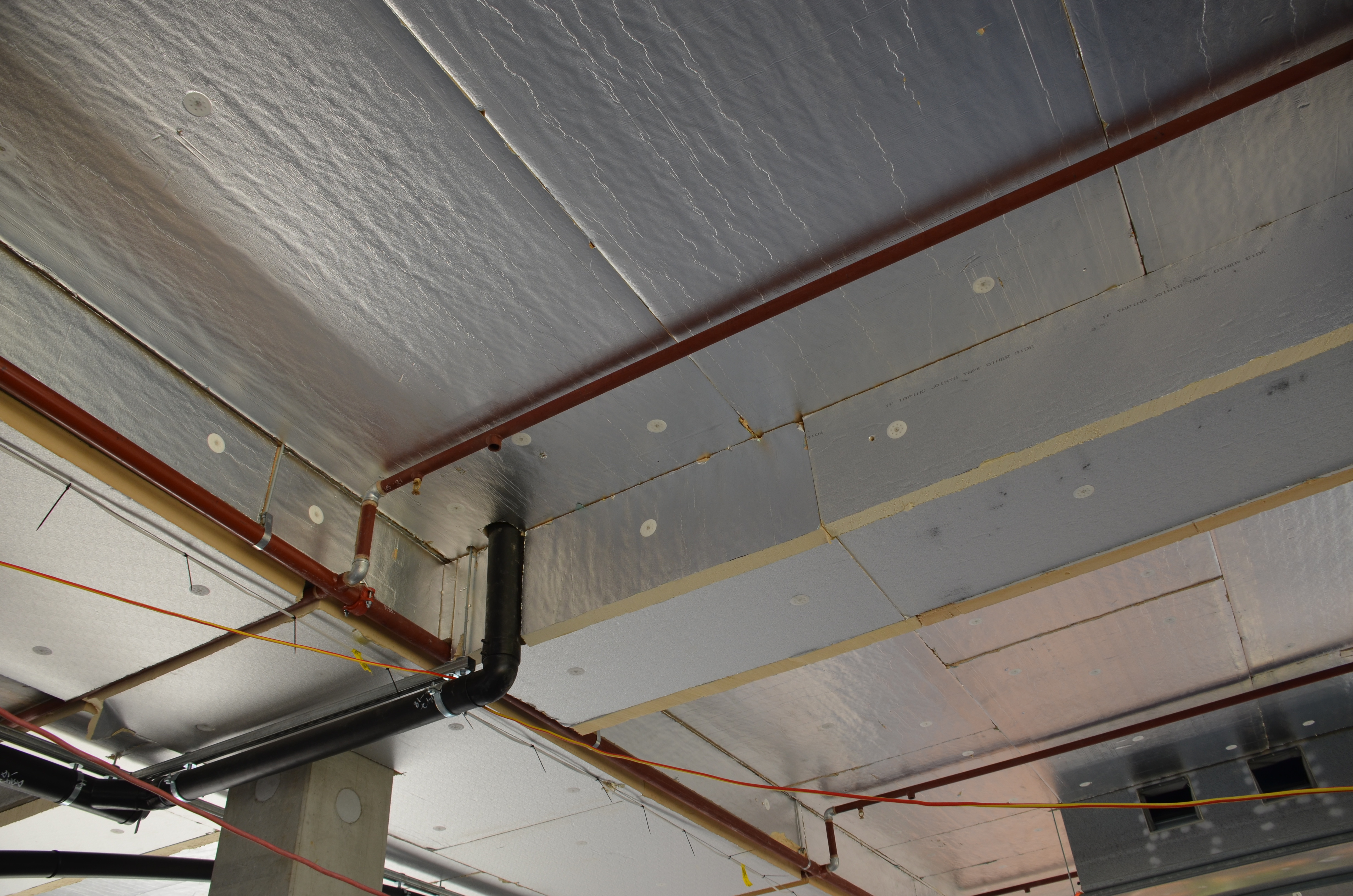 https://archive.abp.unimelb.edu.au/objects/images/Construction/Images/Ceilings/Insulated sheets to underside of slab/DSC_5007.JPG https://archive.abp.unimelb.edu.au/objects/images/Construction/Images/Ceilings/Insulated sheets to underside of slab/DSC_5007.JPG