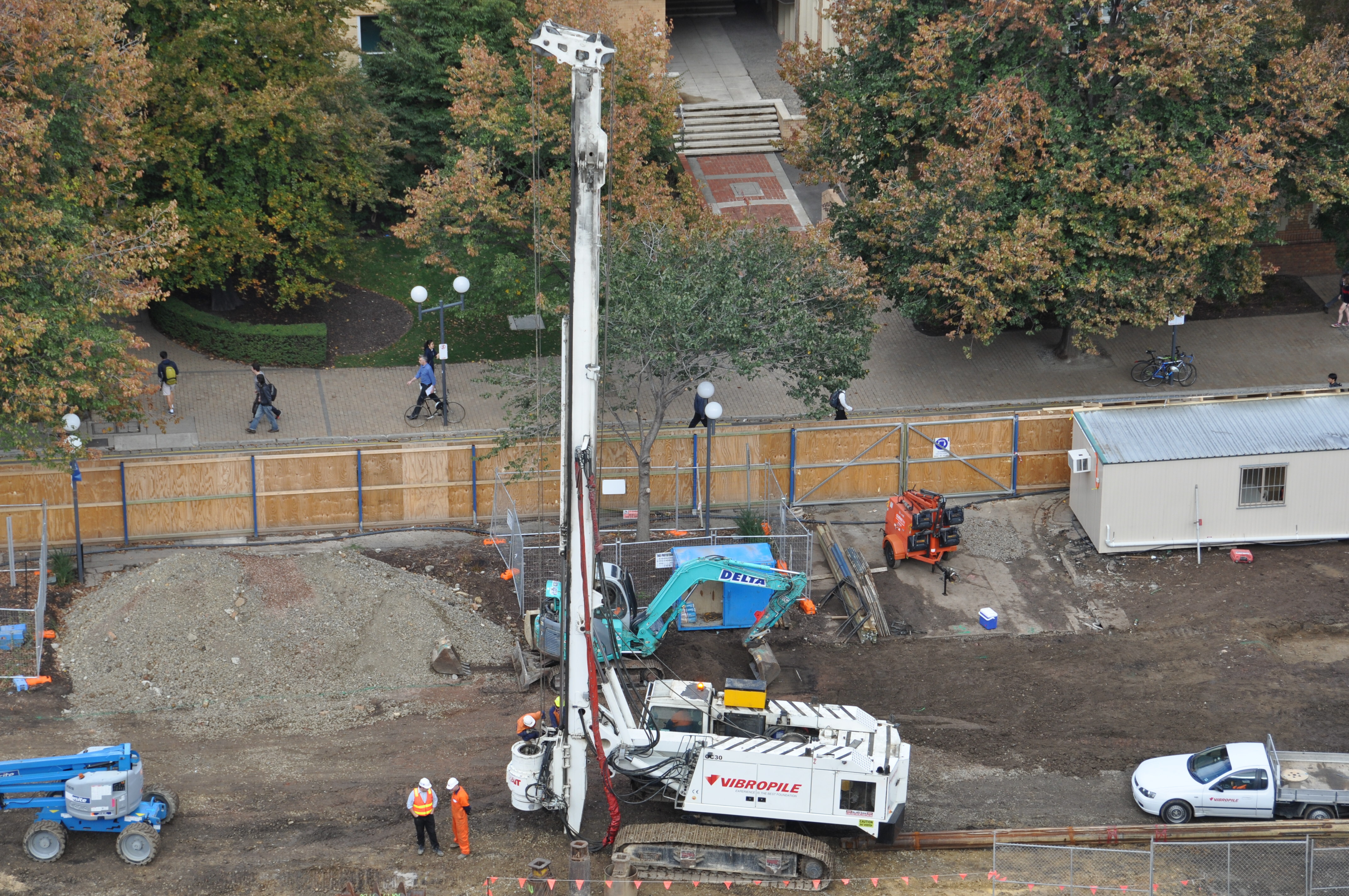 https://archive.abp.unimelb.edu.au/objects/images/Construction/Images/Basement/Bored pier construction/DSC_0062.JPG