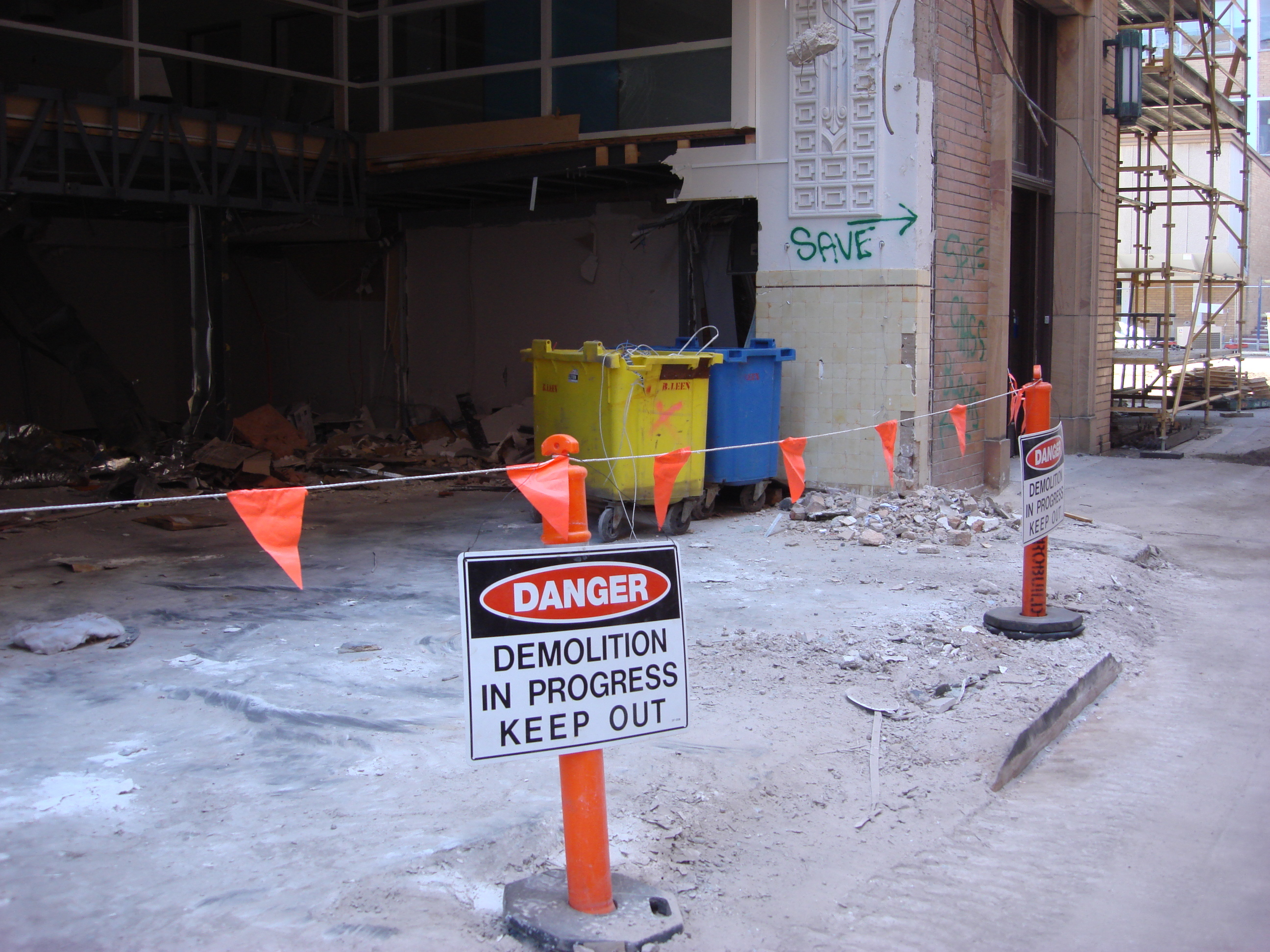 https://archive.abp.unimelb.edu.au/objects/images/Pre-construction/Demolition/OC/DSC07863.JPG https://archive.abp.unimelb.edu.au/objects/images/Pre-construction/Demolition/OC/DSC07863.JPG