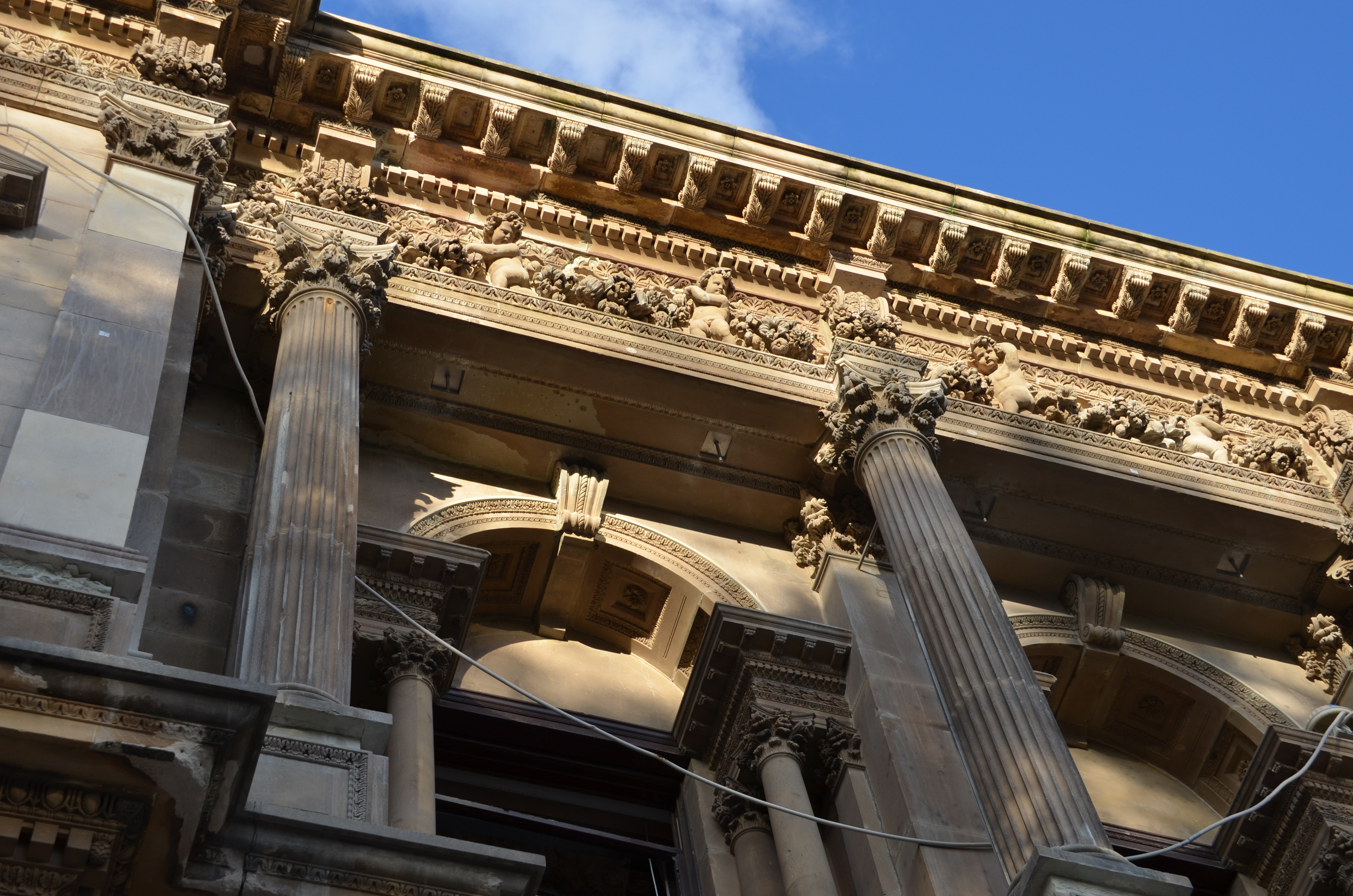 https://archive.abp.unimelb.edu.au/objects/images/Construction/Images/Facades/Joseph Reed/Restoration during BM construction/DSC_8133.JPG