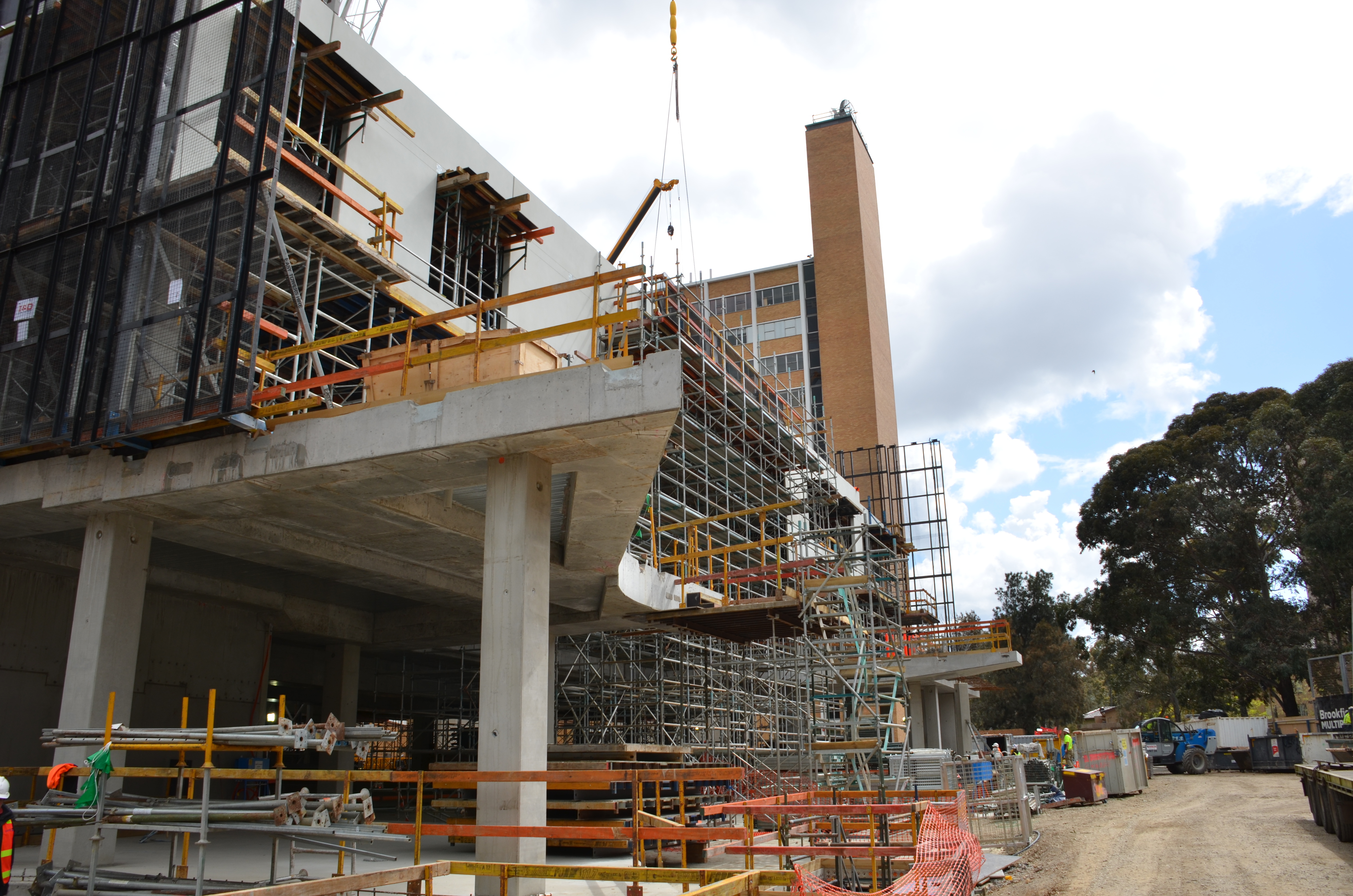 https://archive.abp.unimelb.edu.au/objects/images/Construction/Images/Concrete suspended slabs and beams/Levels 1-5 & formwork/DSC_2502.JPG https://archive.abp.unimelb.edu.au/objects/images/Construction/Images/Concrete suspended slabs and beams/Levels 1-5 & formwork/DSC_2502.JPG