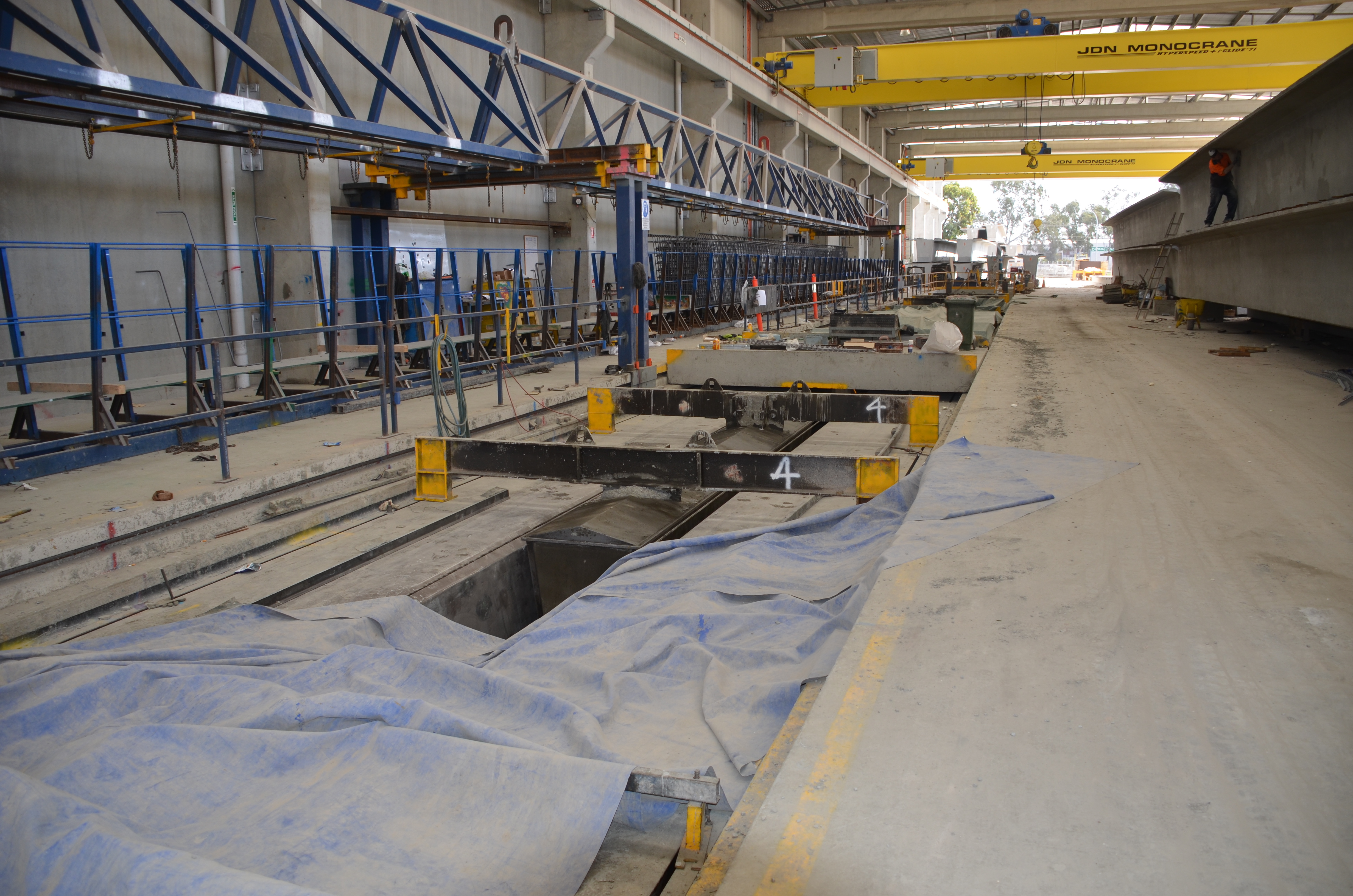 https://archive.abp.unimelb.edu.au/objects/images/Construction/Images/Facades/Precast concrete/Manufacture by Bianco/DSC_1898.JPG https://archive.abp.unimelb.edu.au/objects/images/Construction/Images/Facades/Precast concrete/Manufacture by Bianco/DSC_1898.JPG