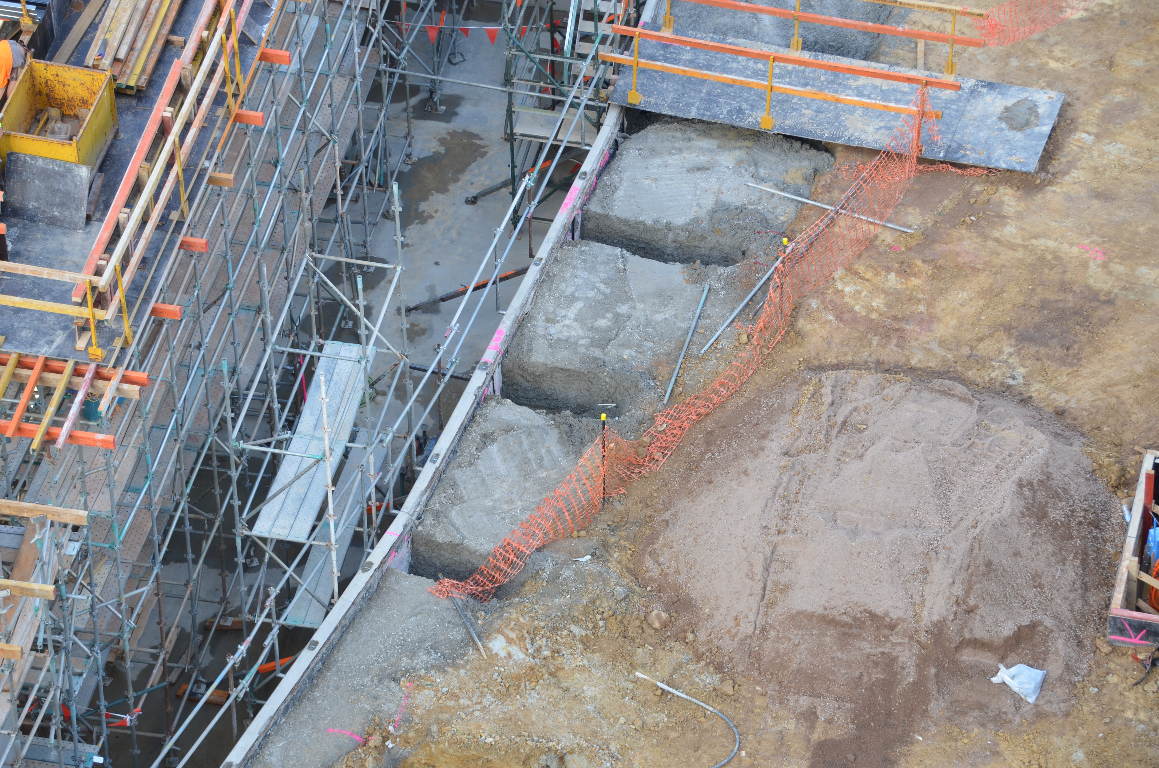 https://archive.abp.unimelb.edu.au/objects/images/Construction/Images/Basement/Underground ductwork/DSC_0740.JPG https://archive.abp.unimelb.edu.au/objects/images/Construction/Images/Basement/Underground ductwork/DSC_0740.JPG