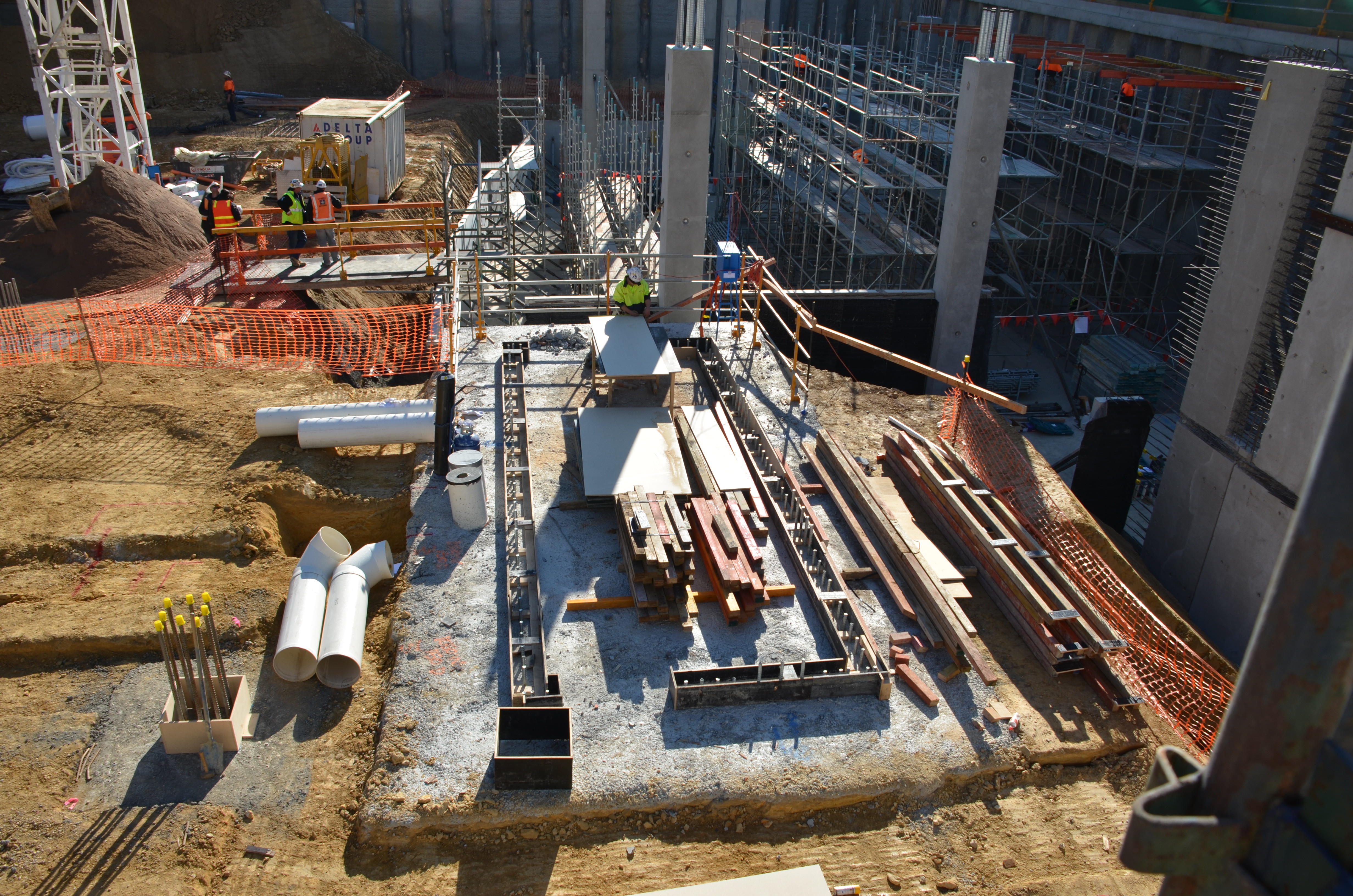 https://archive.abp.unimelb.edu.au/objects/images/Construction/Images/Pad footings & raft footings/DSC_0521.JPG https://archive.abp.unimelb.edu.au/objects/images/Construction/Images/Pad footings & raft footings/DSC_0521.JPG