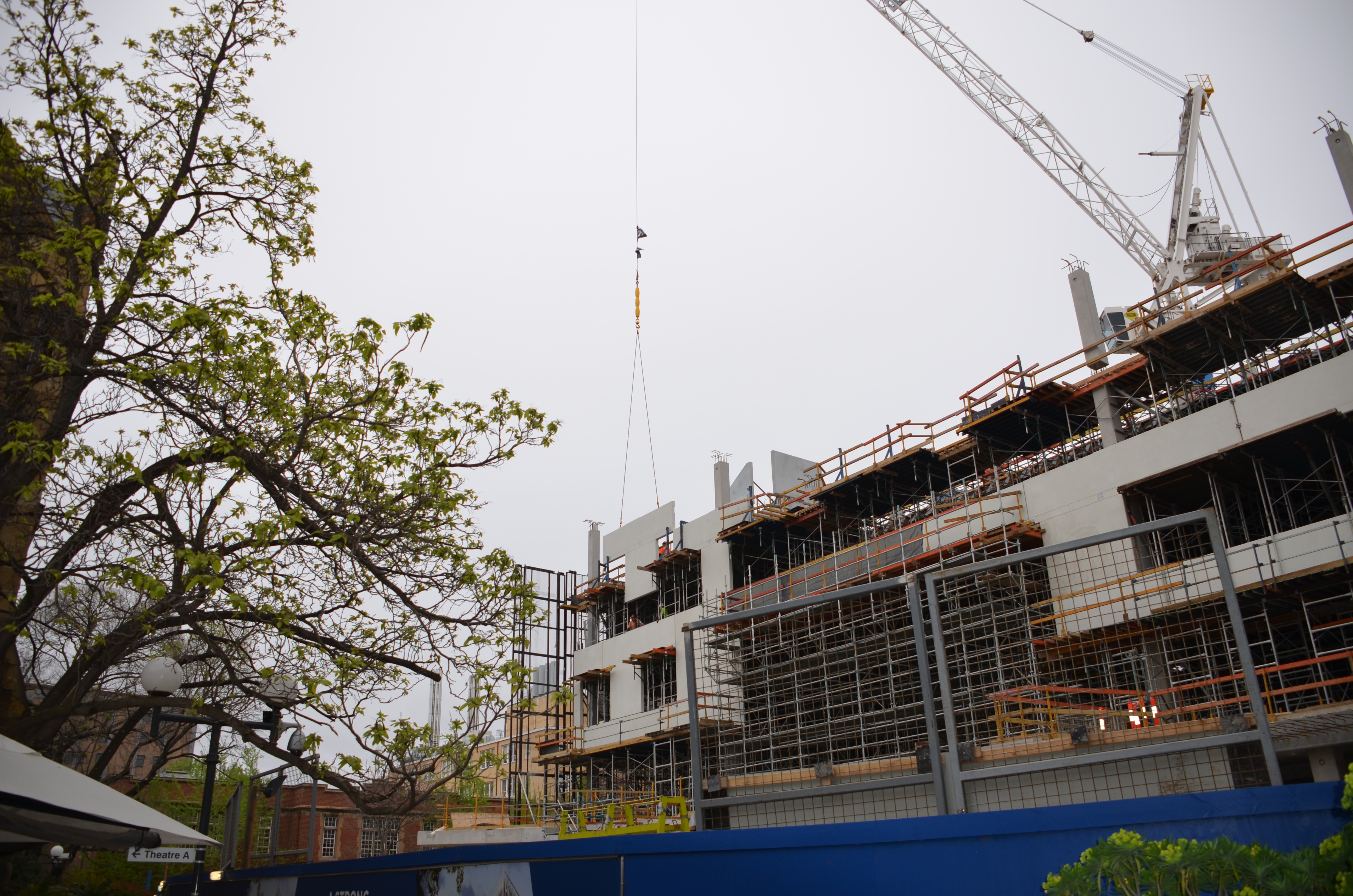https://archive.abp.unimelb.edu.au/objects/images/Construction/Images/Facades/Precast concrete/Levels 1-5/DSC_2595.JPG https://archive.abp.unimelb.edu.au/objects/images/Construction/Images/Facades/Precast concrete/Levels 1-5/DSC_2595.JPG