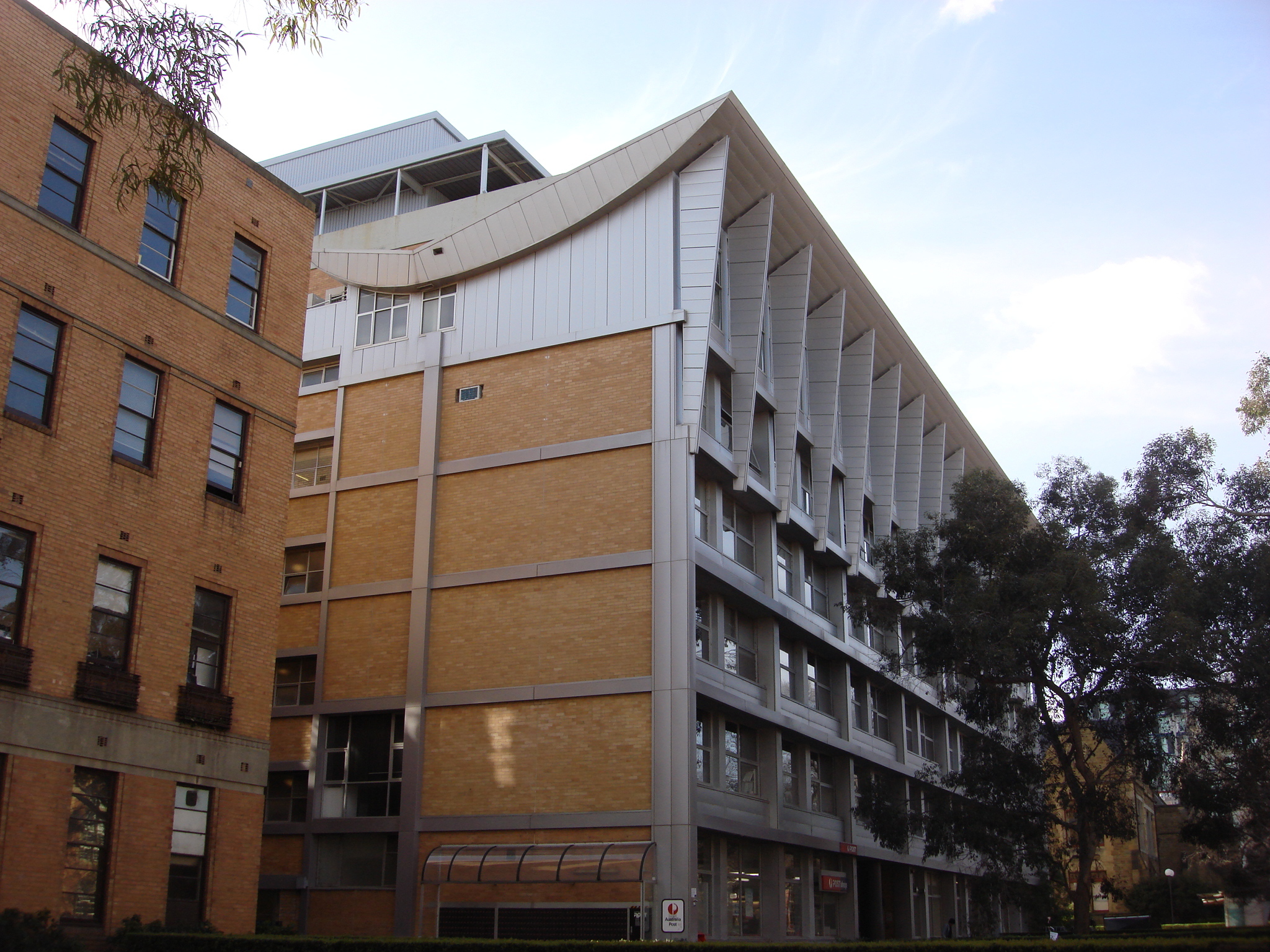 https://archive.abp.unimelb.edu.au/objects/images/Old ABP building and pre-existing conditions/ABP & Old Commerce/External-PAshford/DSC06727.JPG