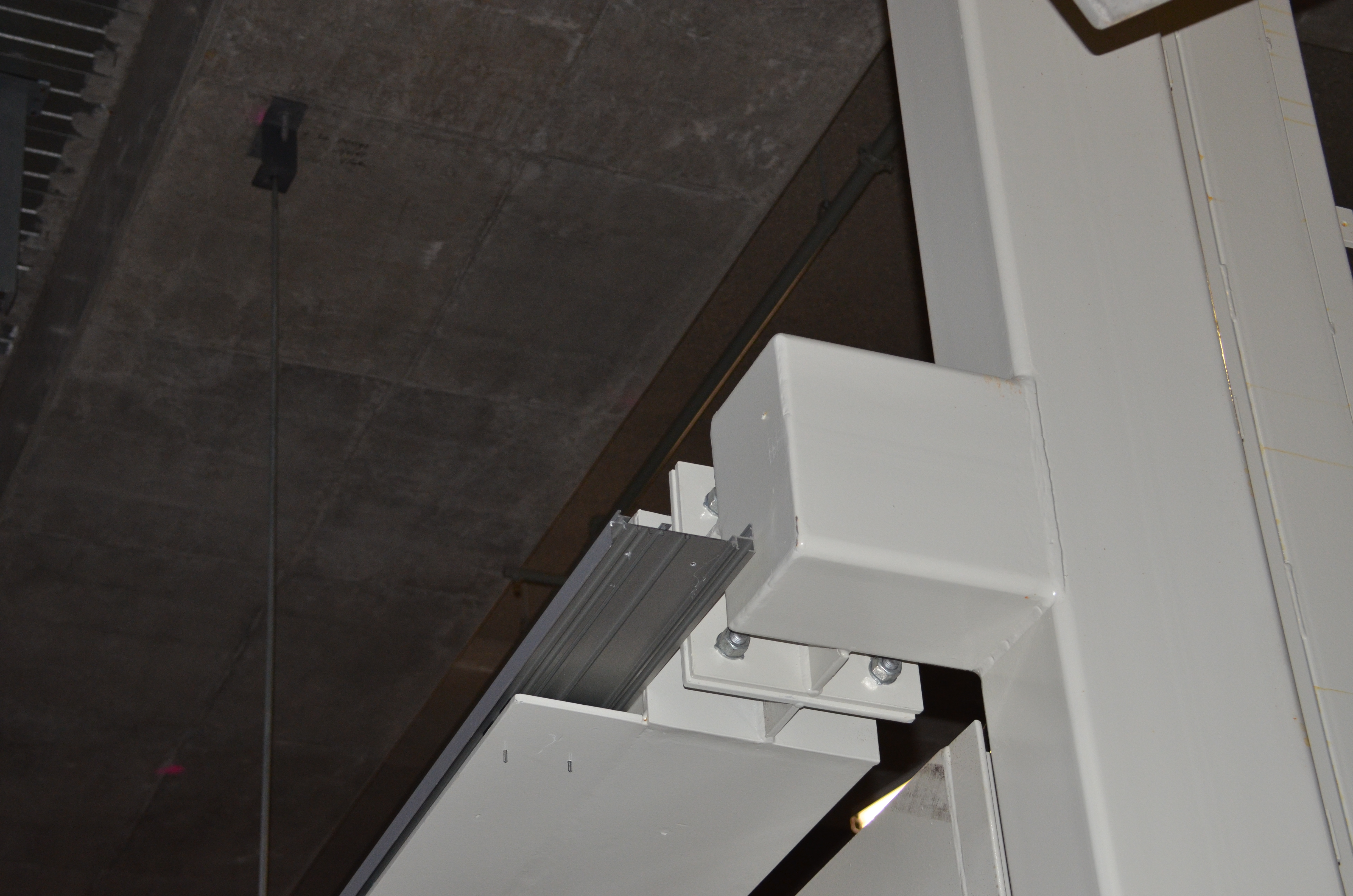 https://archive.abp.unimelb.edu.au/objects/images/Construction/Images/Doors and door frames/Atrium vertical sliding glazed door/DSC_7350.JPG