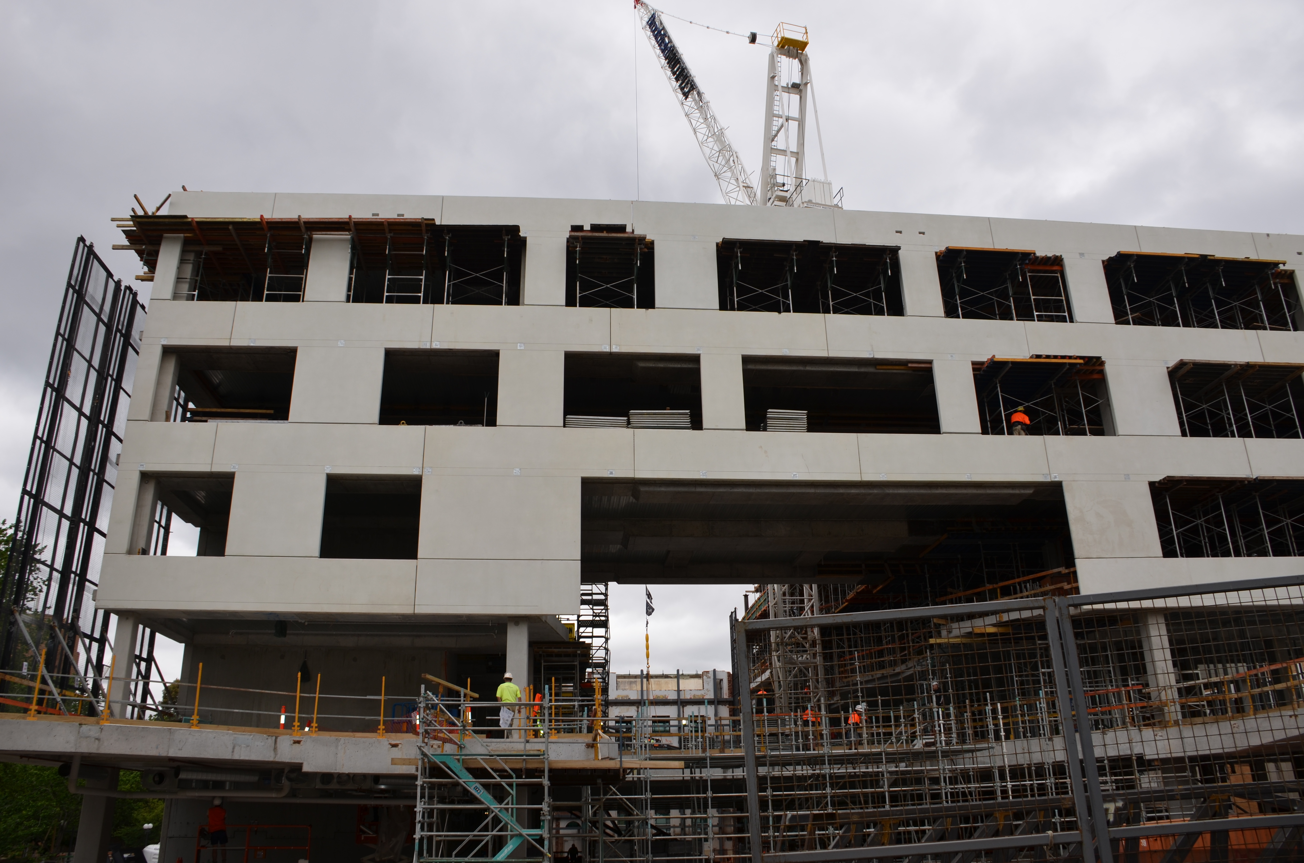 https://archive.abp.unimelb.edu.au/objects/images/Construction/Images/Facades/Precast concrete/Levels 1-5/DSC_3490.JPG https://archive.abp.unimelb.edu.au/objects/images/Construction/Images/Facades/Precast concrete/Levels 1-5/DSC_3490.JPG