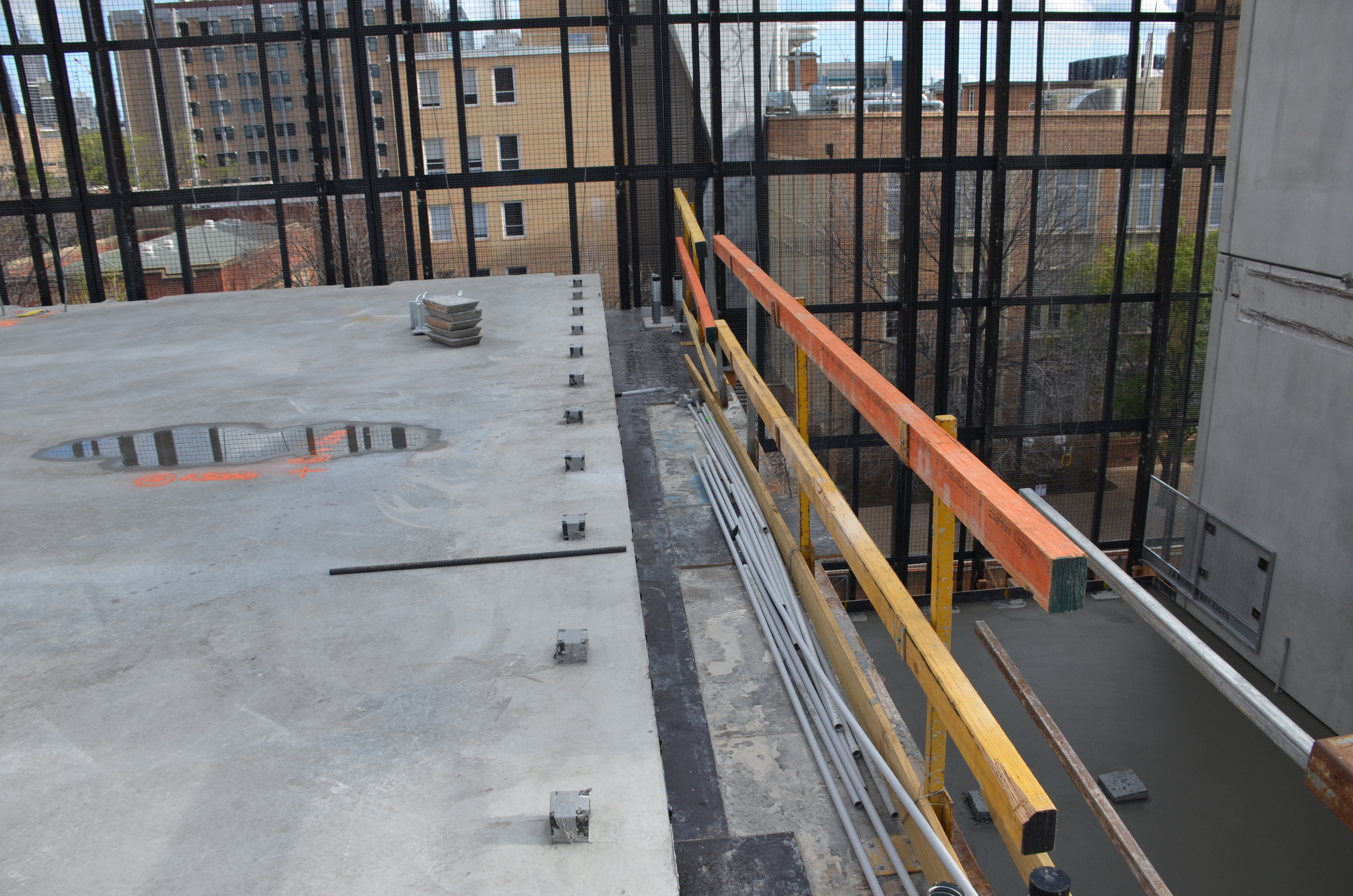 https://archive.abp.unimelb.edu.au/objects/images/Construction/Images/Concrete suspended slabs and beams/Slab movement joints/DSC_2415.JPG