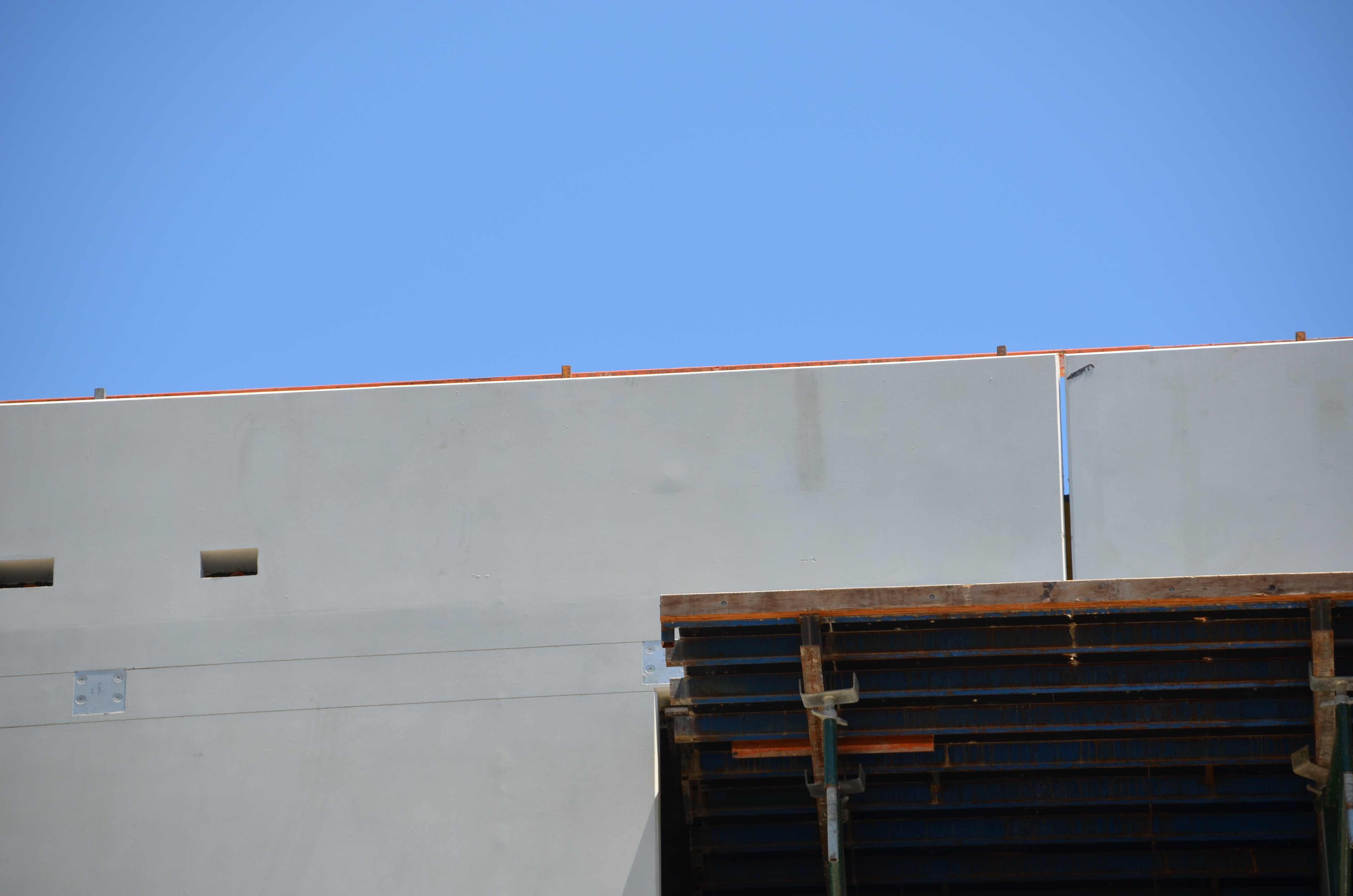 https://archive.abp.unimelb.edu.au/objects/images/Construction/Images/Facades/Precast concrete/Levels 1-5/Quality issues/DSC_3749.JPG https://archive.abp.unimelb.edu.au/objects/images/Construction/Images/Facades/Precast concrete/Levels 1-5/Quality issues/DSC_3749.JPG