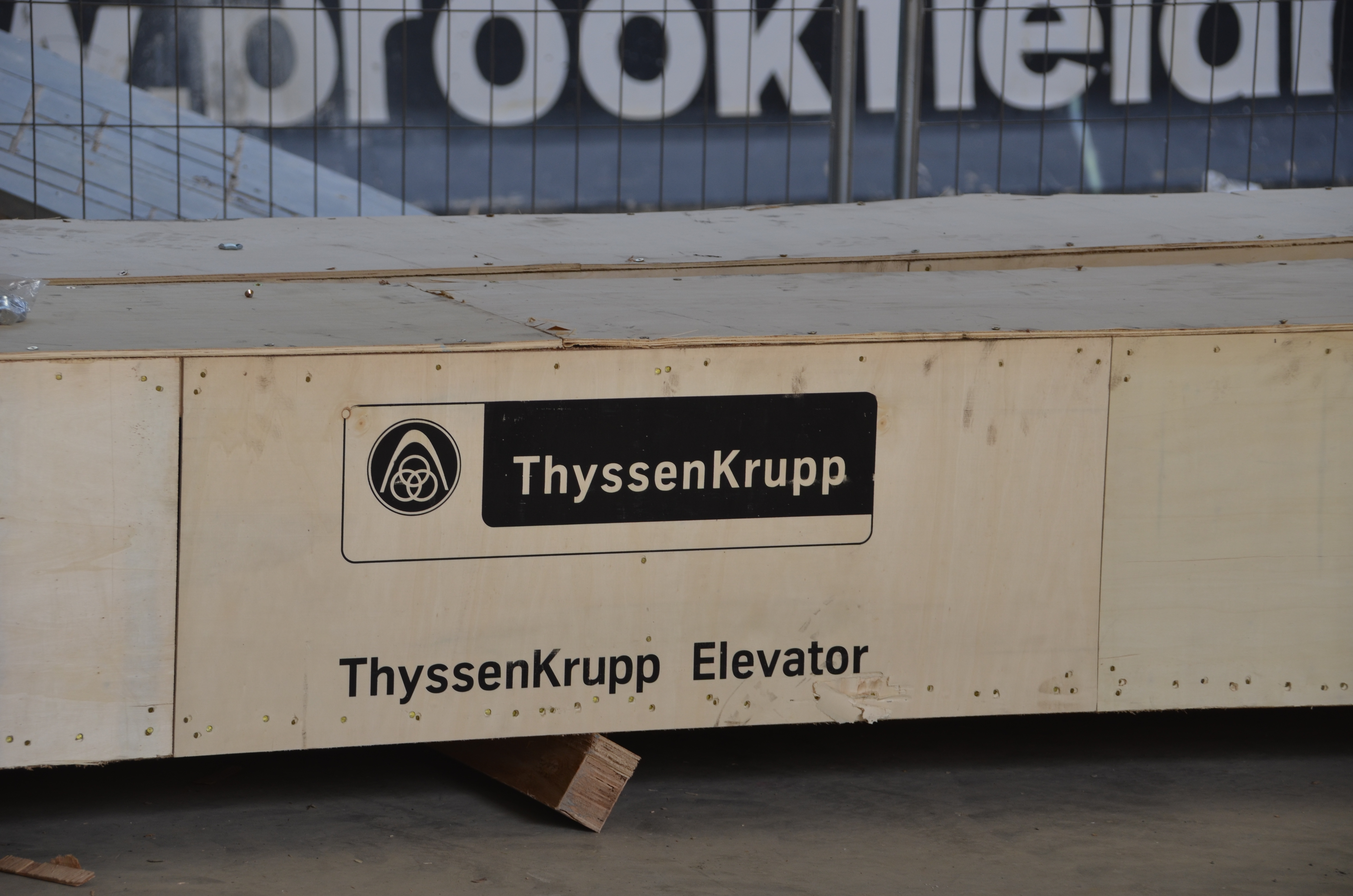 https://archive.abp.unimelb.edu.au/objects/images/Construction/Images/Services/Lift installation/Main lift bank/DSC_5091.JPG https://archive.abp.unimelb.edu.au/objects/images/Construction/Images/Services/Lift installation/Main lift bank/DSC_5091.JPG