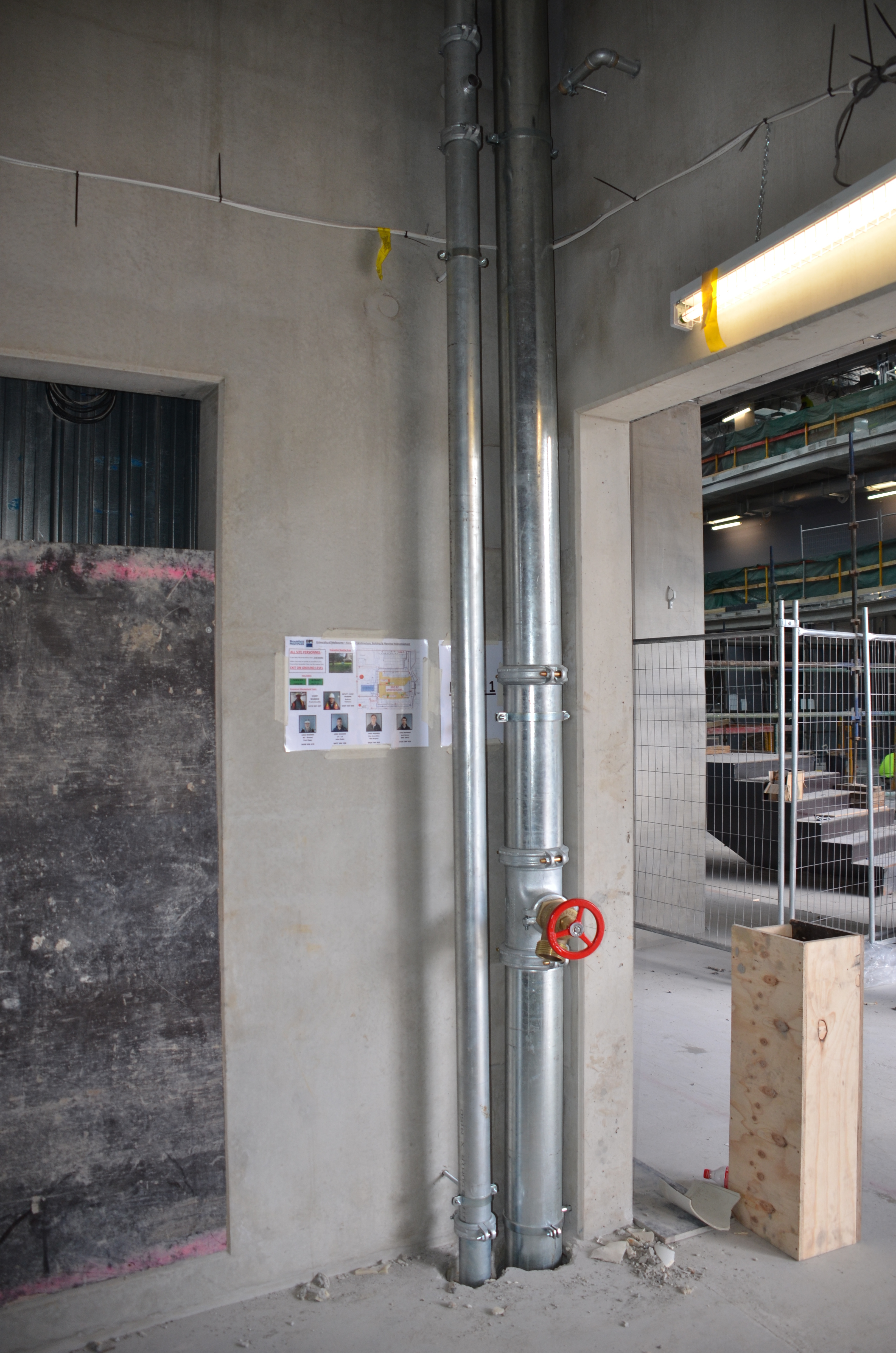 https://archive.abp.unimelb.edu.au/objects/images/Construction/Images/Services/Riser shafts/DSC_6063.JPG