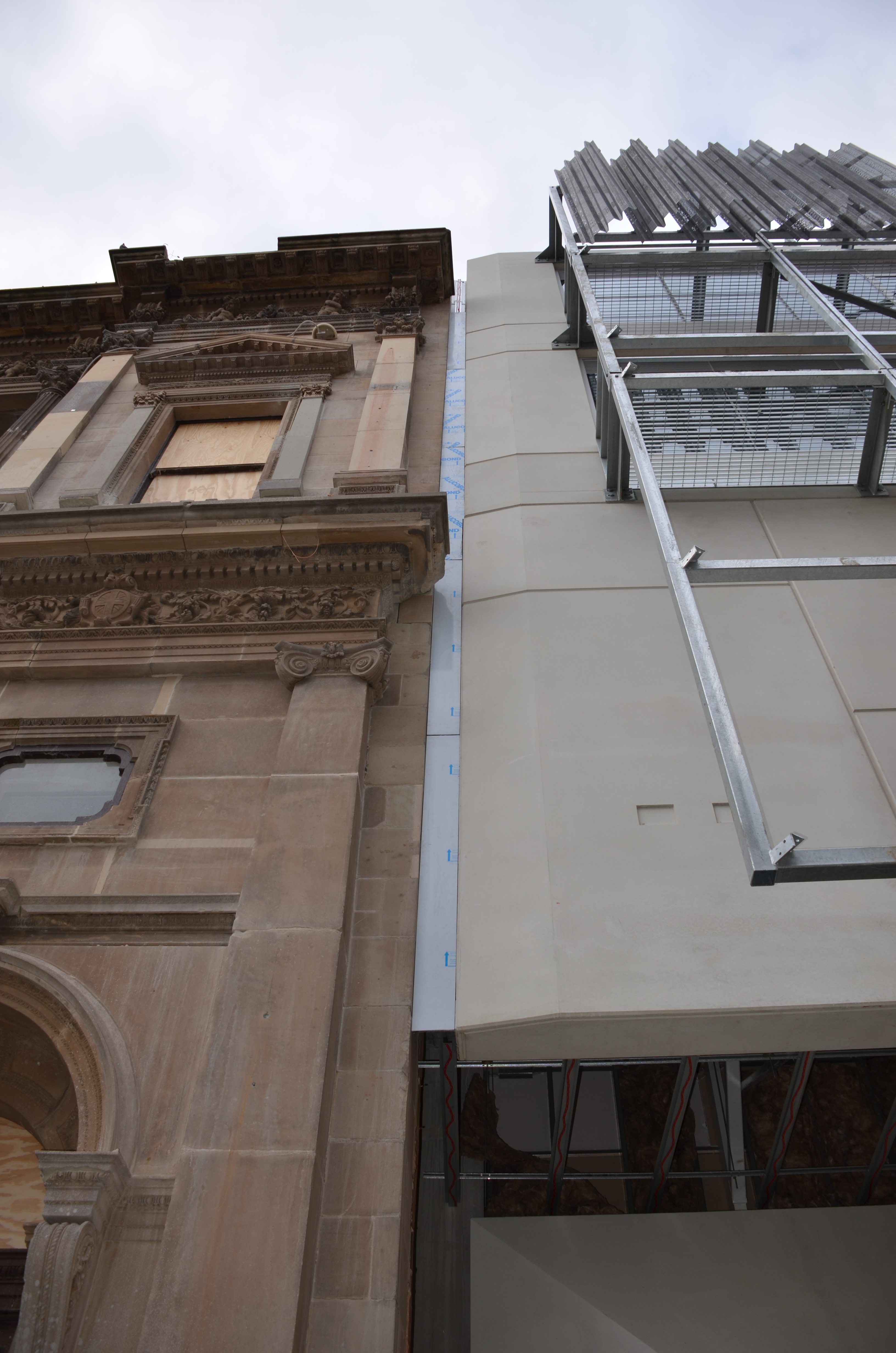 https://archive.abp.unimelb.edu.au/objects/images/Construction/Images/Facades/Joseph Reed/External seal to new building/DSC_9063.JPG https://archive.abp.unimelb.edu.au/objects/images/Construction/Images/Facades/Joseph Reed/External seal to new building/DSC_9063.JPG