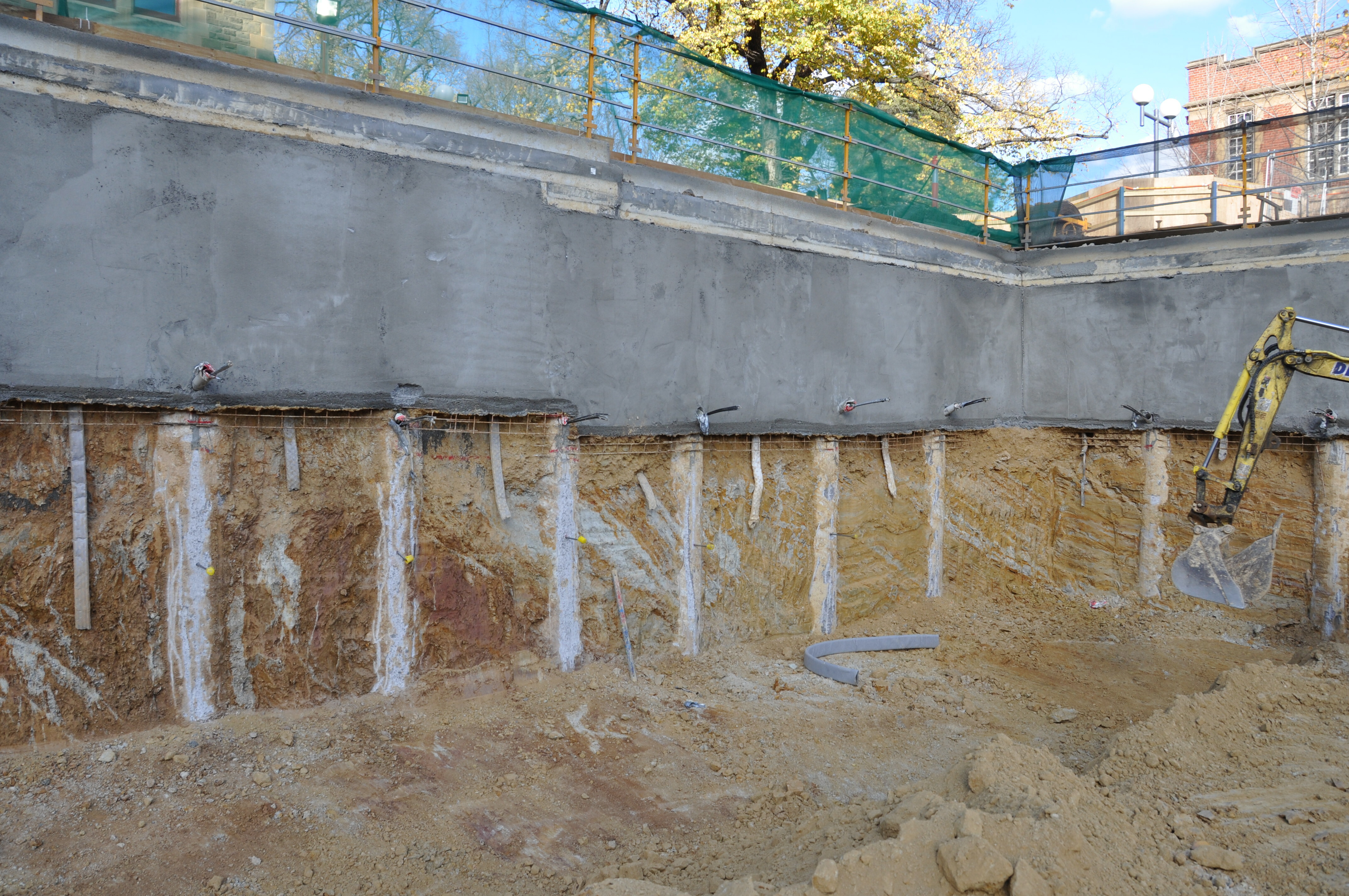 https://archive.abp.unimelb.edu.au/objects/images/Construction/Images/Water storage tank & pump room/DSC_0191.JPG https://archive.abp.unimelb.edu.au/objects/images/Construction/Images/Water storage tank & pump room/DSC_0191.JPG