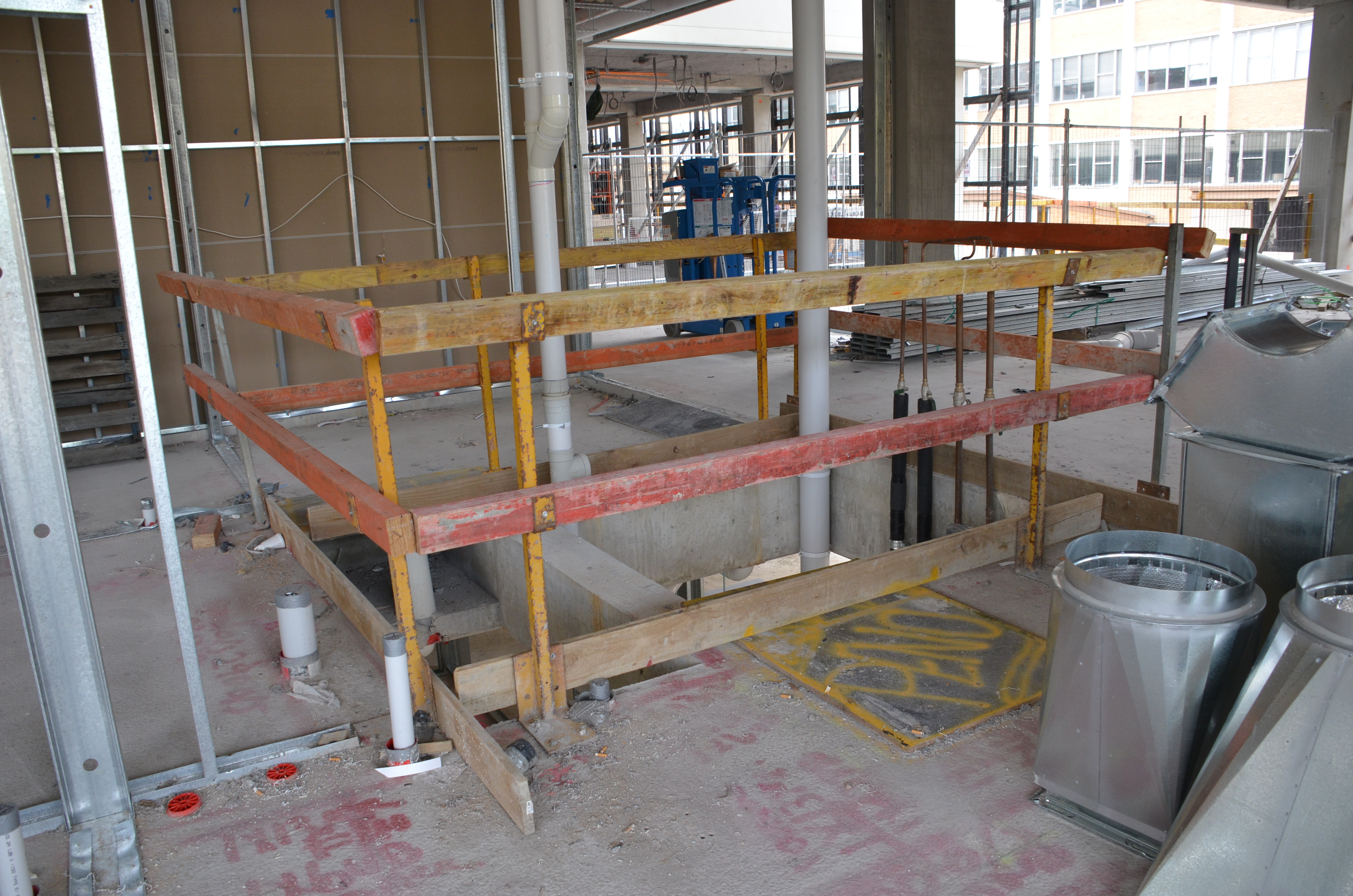 https://archive.abp.unimelb.edu.au/objects/images/Construction/Images/Services/Plumbing/Toliet block ground/DSC_3841.JPG