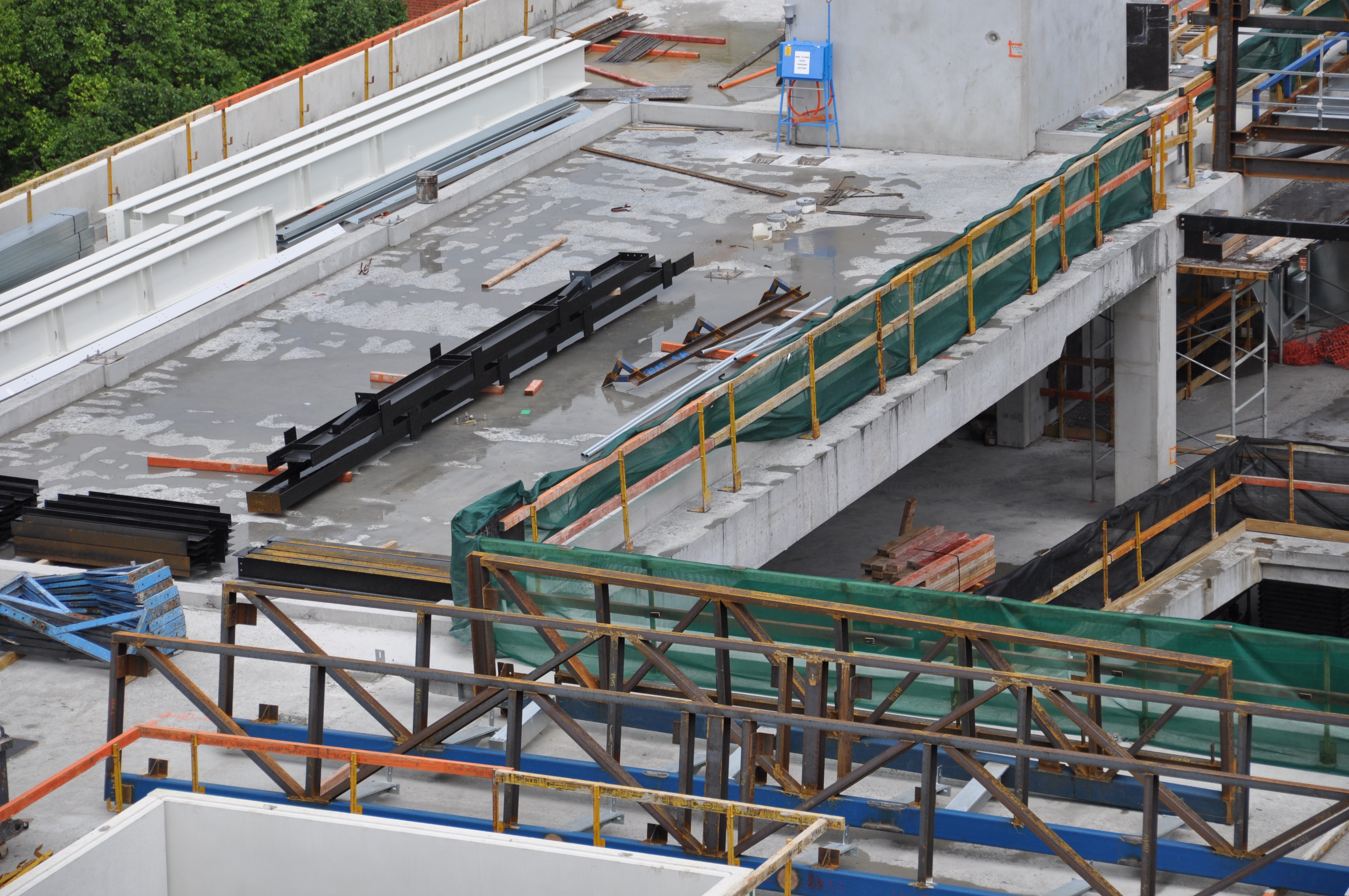 https://archive.abp.unimelb.edu.au/objects/images/Construction/Images/Structural steel/General roof/DSC_4058.JPG https://archive.abp.unimelb.edu.au/objects/images/Construction/Images/Structural steel/General roof/DSC_4058.JPG