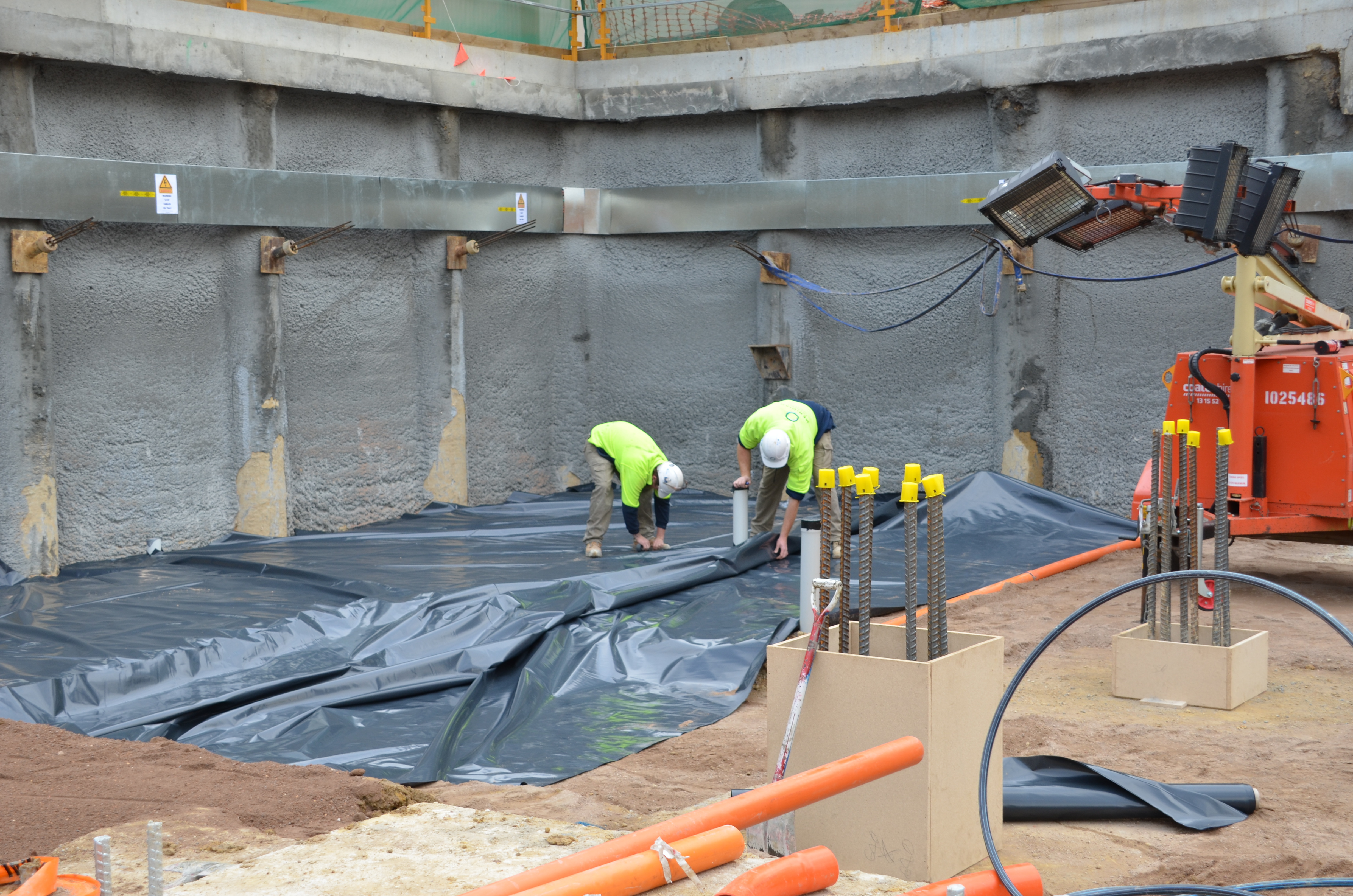 https://archive.abp.unimelb.edu.au/objects/images/Construction/Images/Basement/Basement ground slabs/DSC_0686.JPG