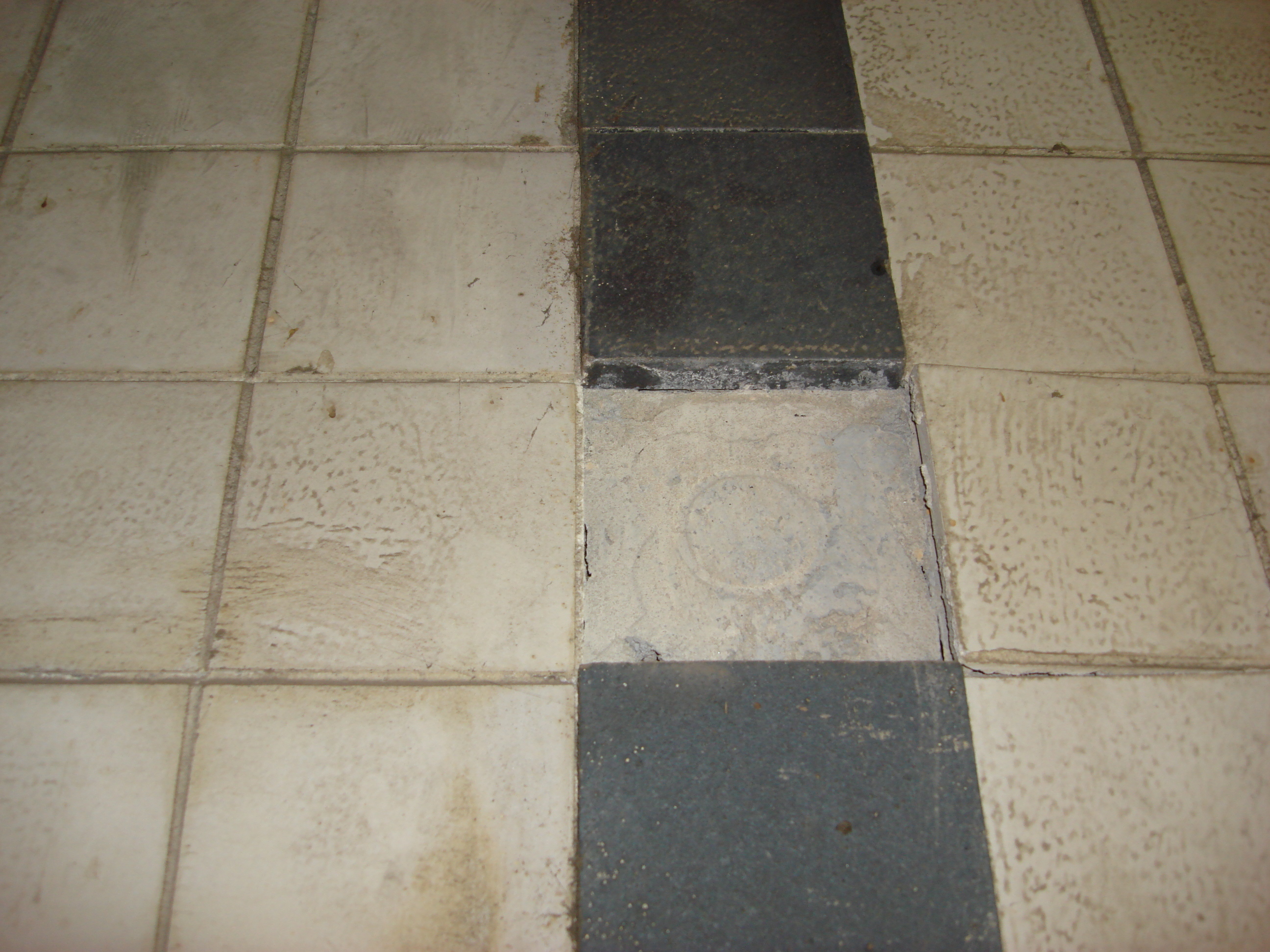https://archive.abp.unimelb.edu.au/objects/images/Old ABP building and pre-existing conditions/Japanese room tile mural-PAshford/DSC07745.JPG https://archive.abp.unimelb.edu.au/objects/images/Old ABP building and pre-existing conditions/Japanese room tile mural-PAshford/DSC07745.JPG