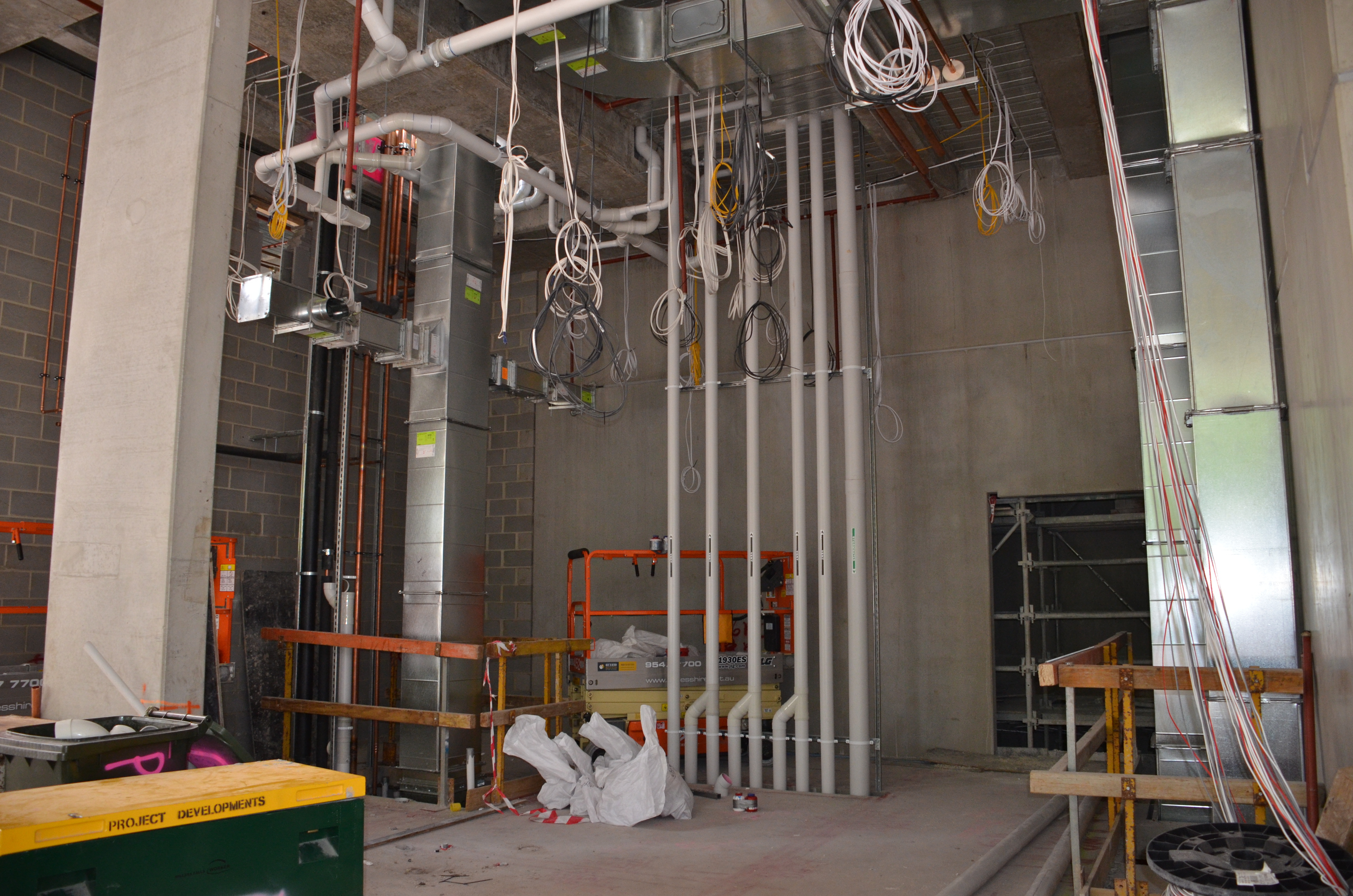 https://archive.abp.unimelb.edu.au/objects/images/Construction/Images/Services/Mechanical/Large plant room basement/DSC_3781.JPG https://archive.abp.unimelb.edu.au/objects/images/Construction/Images/Services/Mechanical/Large plant room basement/DSC_3781.JPG