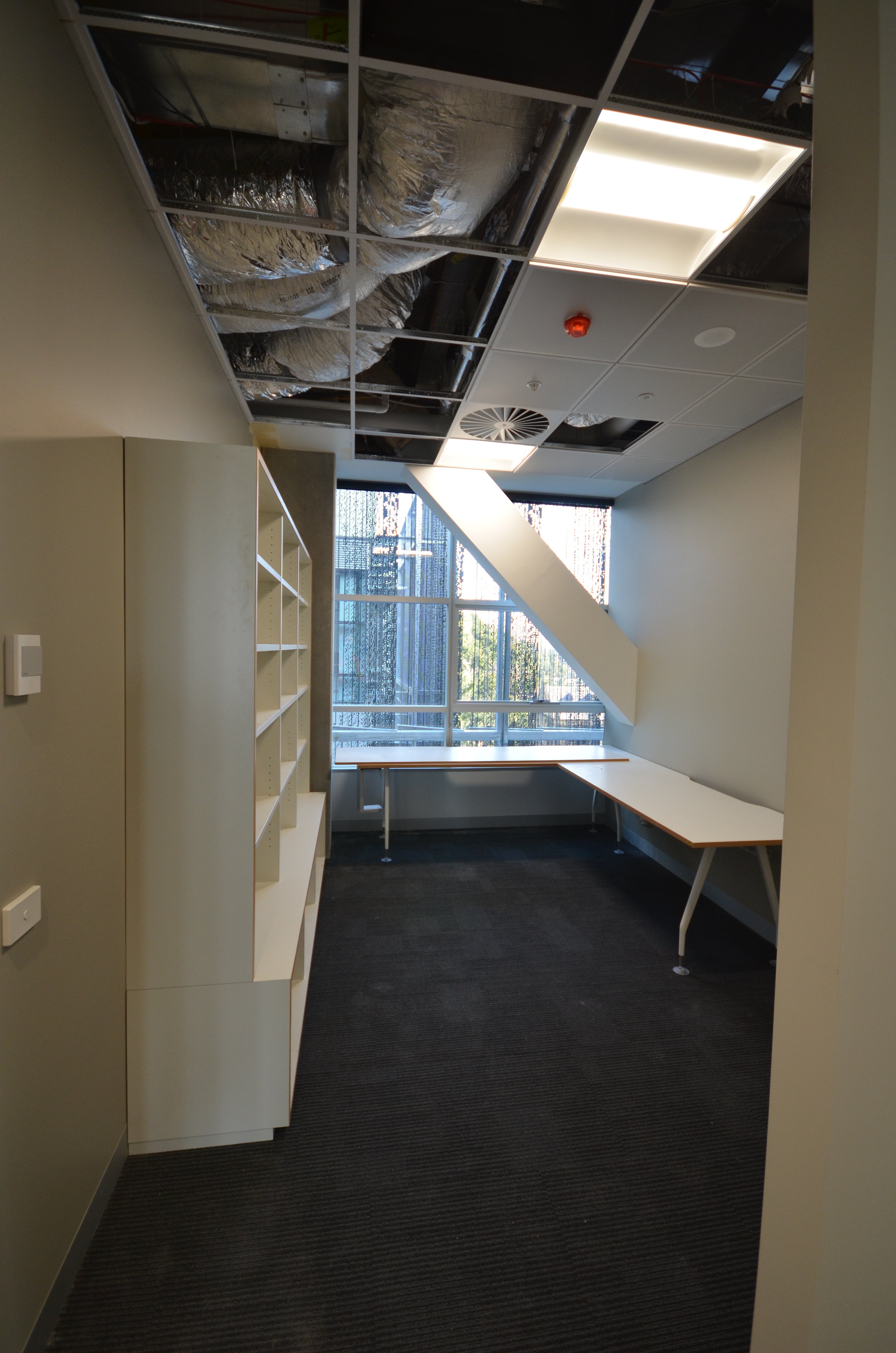 https://archive.abp.unimelb.edu.au/objects/images/Construction/Images/Offices/DSC_9210.JPG