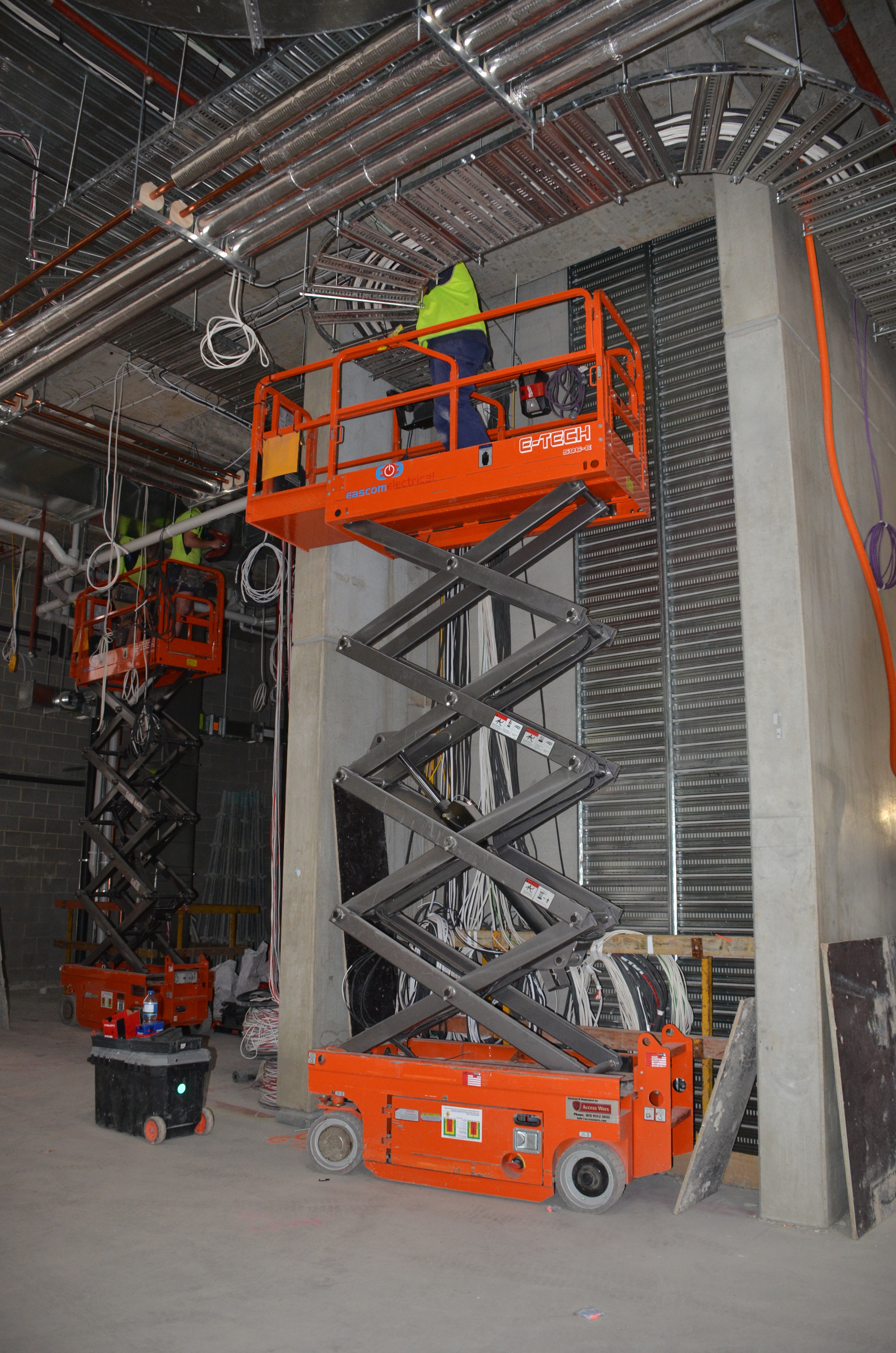 https://archive.abp.unimelb.edu.au/objects/images/Construction/Images/Plant and Equipment/Scissor lifts/DSC_3900.JPG https://archive.abp.unimelb.edu.au/objects/images/Construction/Images/Plant and Equipment/Scissor lifts/DSC_3900.JPG