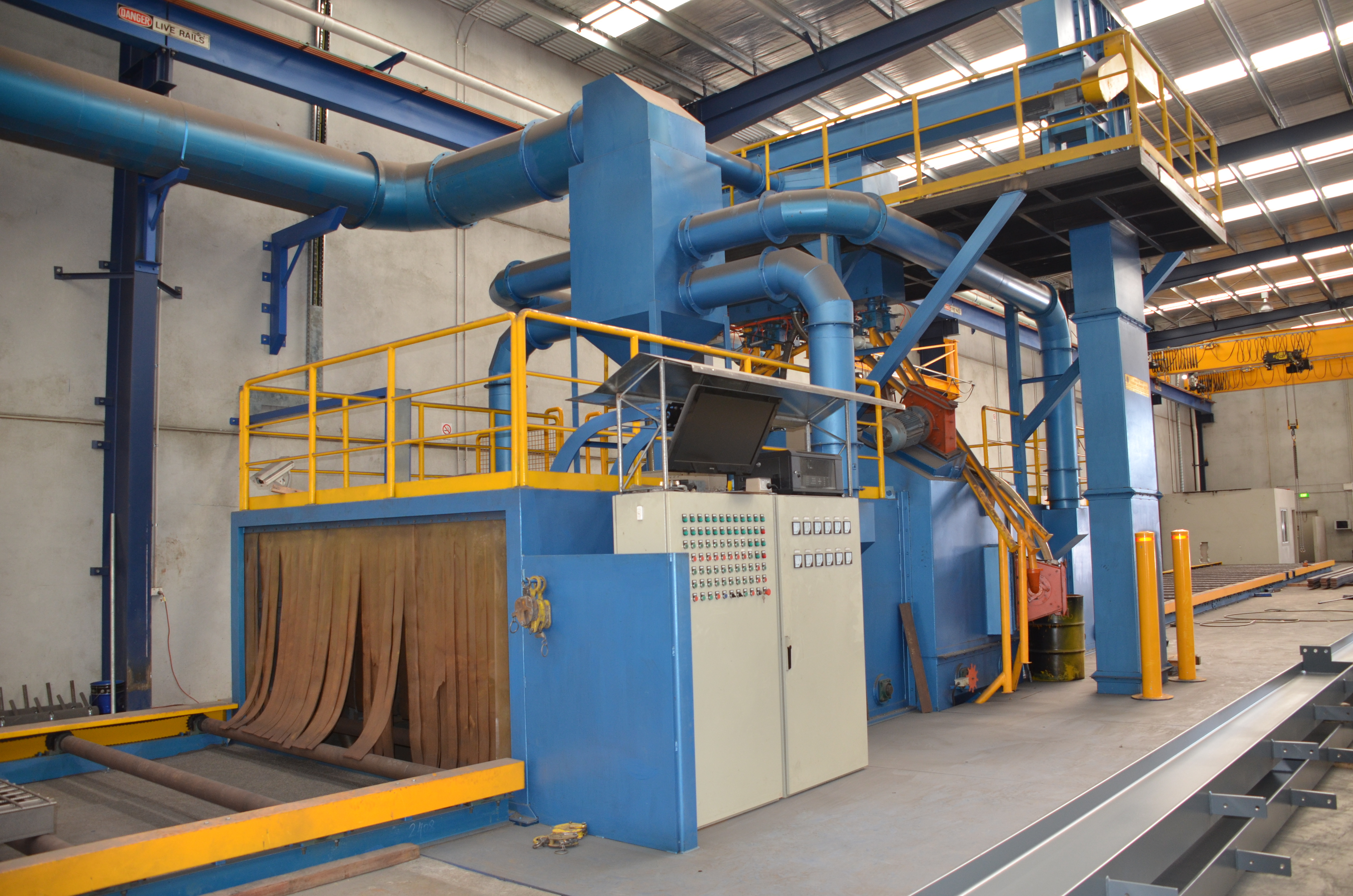 https://archive.abp.unimelb.edu.au/objects/images/Construction/Images/Structural steel/Aus Iron Industries fabrication/DSC_2572.JPG