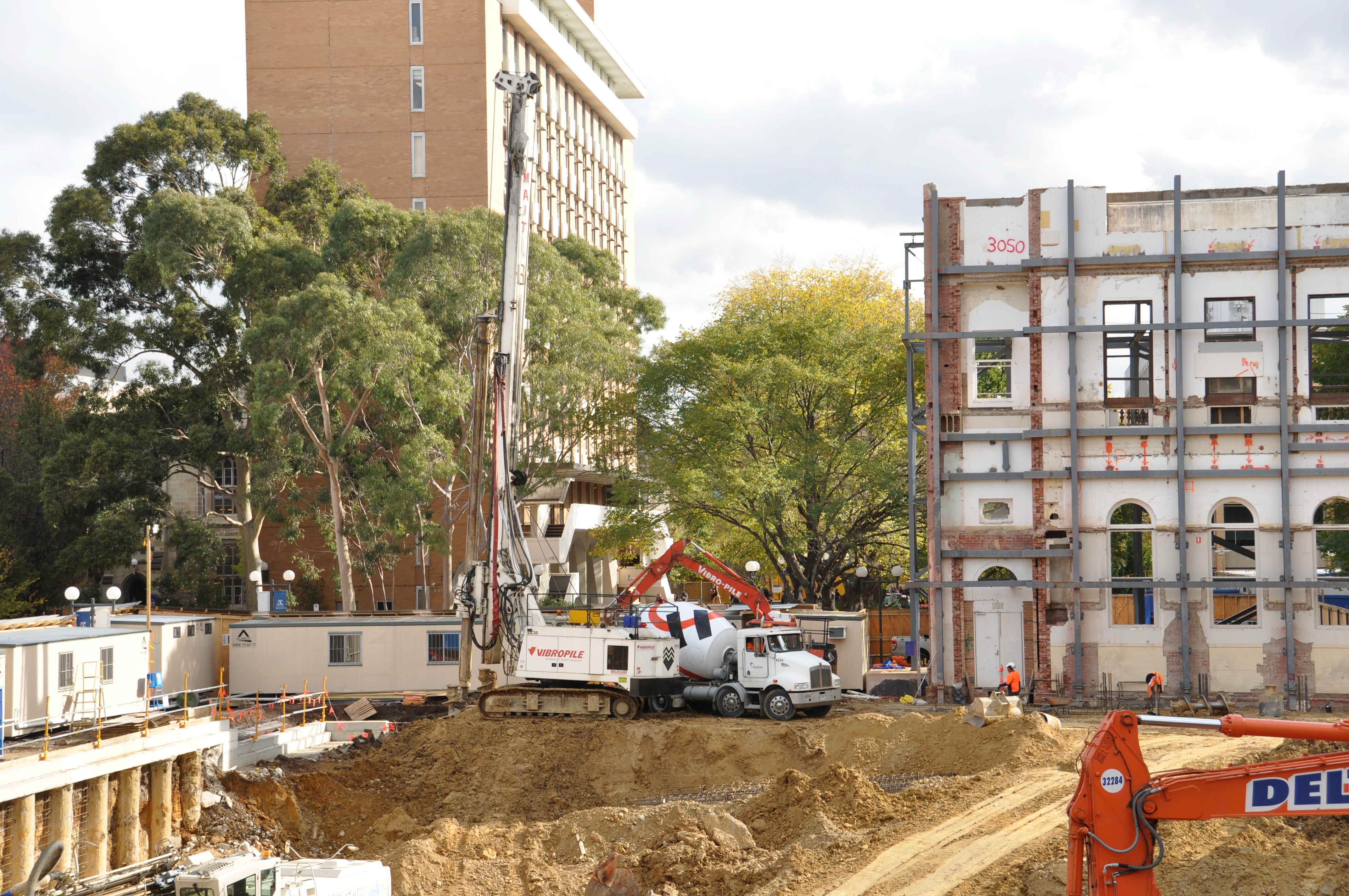 https://archive.abp.unimelb.edu.au/objects/images/Construction/Images/Basement/Bored pier construction/DSC_0131.JPG