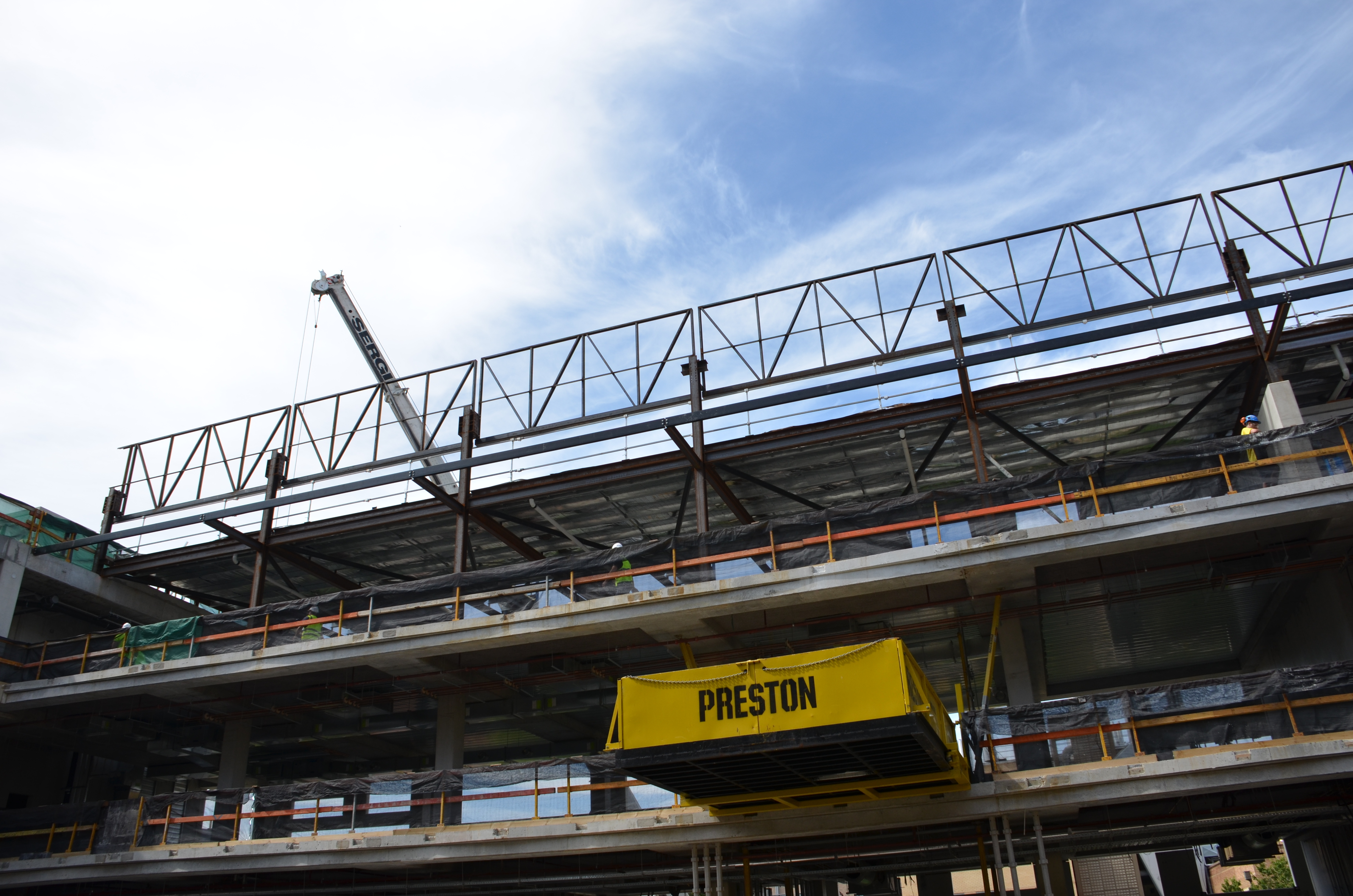 https://archive.abp.unimelb.edu.au/objects/images/Construction/Images/Structural steel/General roof/DSC_4450.JPG https://archive.abp.unimelb.edu.au/objects/images/Construction/Images/Structural steel/General roof/DSC_4450.JPG