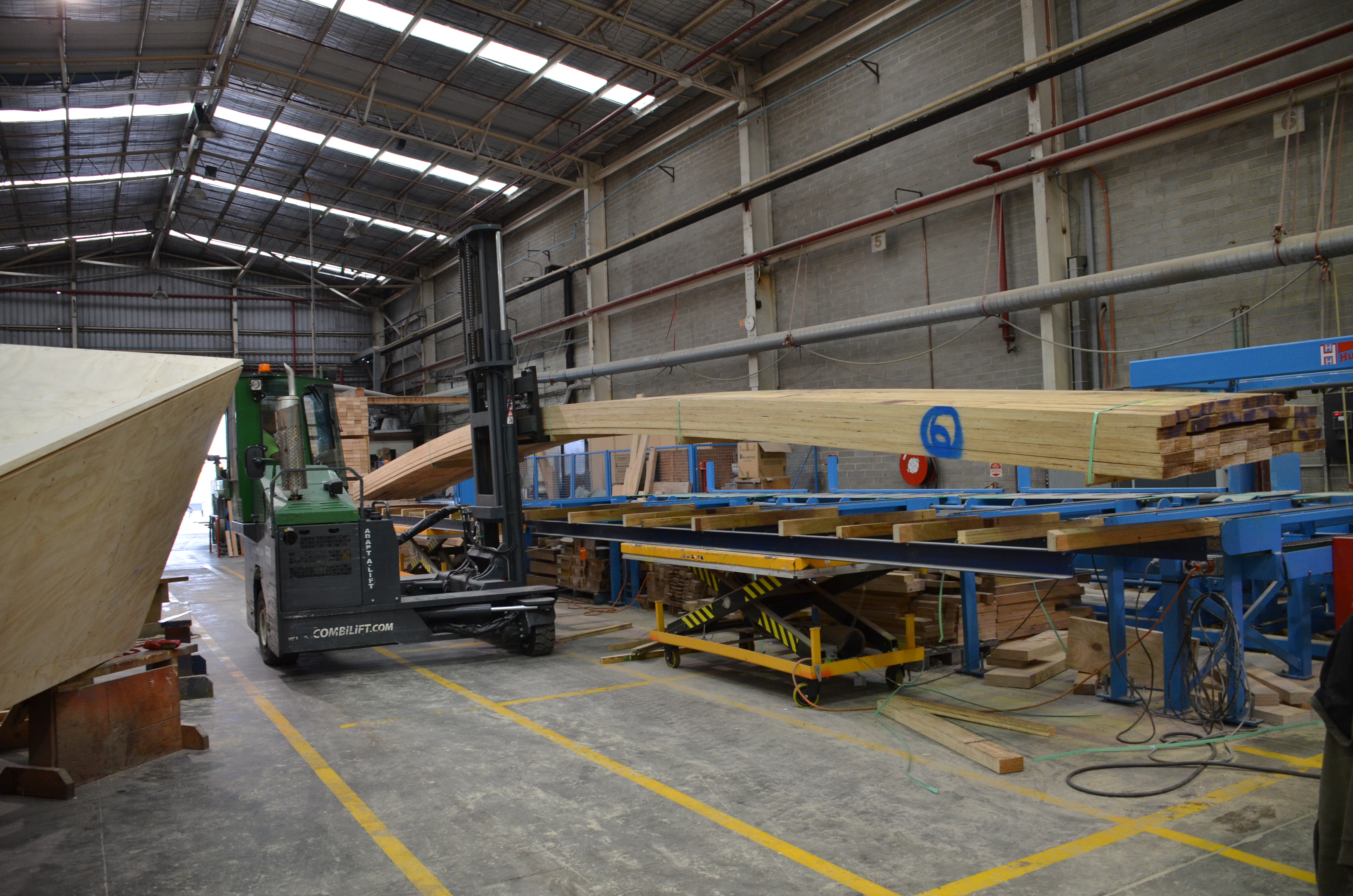 https://archive.abp.unimelb.edu.au/objects/images/Construction/Images/LVL roof beams & coffers/Manufacture by Timberbuilt/DSC_4223.JPG https://archive.abp.unimelb.edu.au/objects/images/Construction/Images/LVL roof beams & coffers/Manufacture by Timberbuilt/DSC_4223.JPG