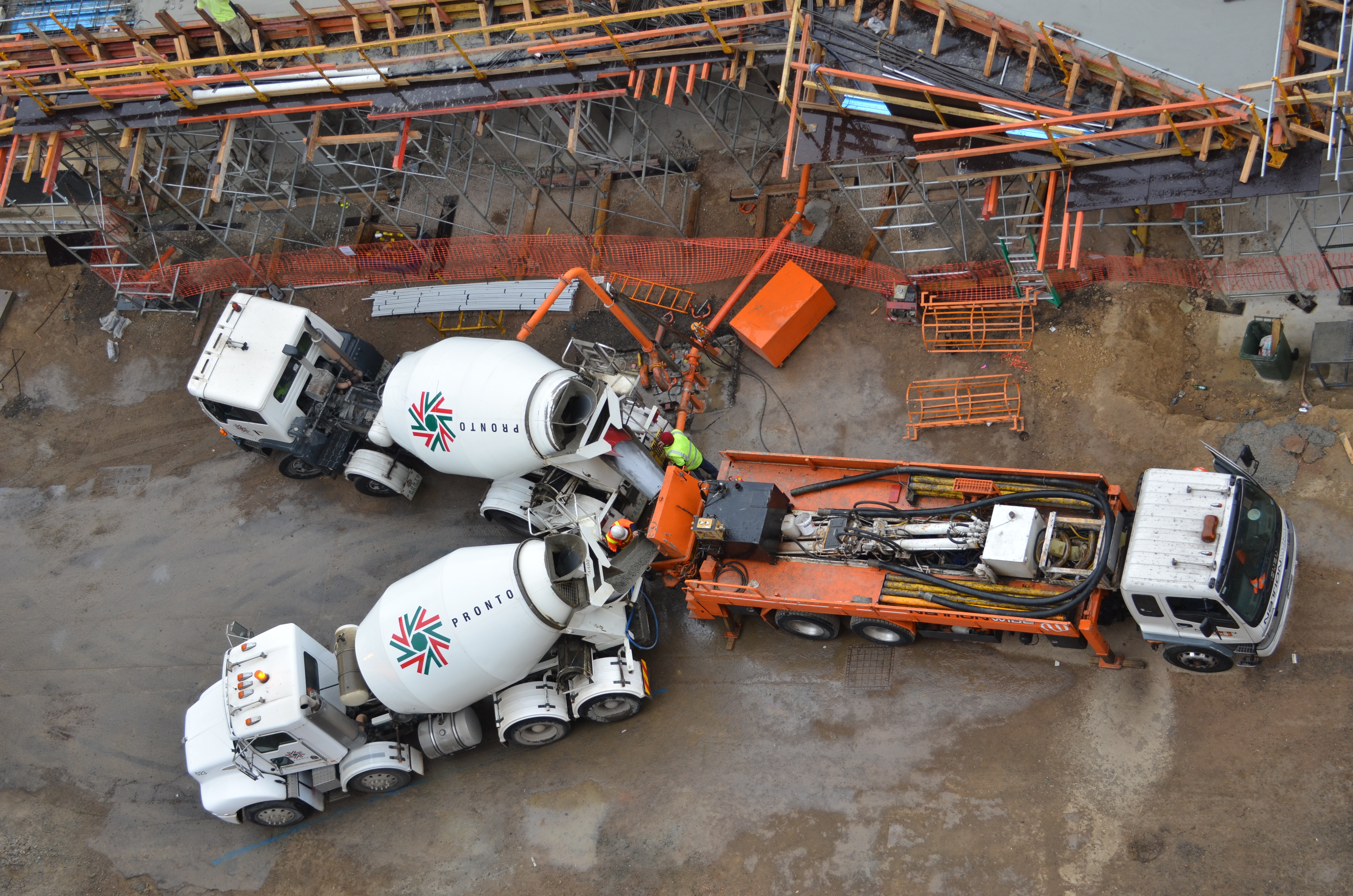 https://archive.abp.unimelb.edu.au/objects/images/Construction/Images/Plant and Equipment/Concrete placement boom/DSC_1806.JPG