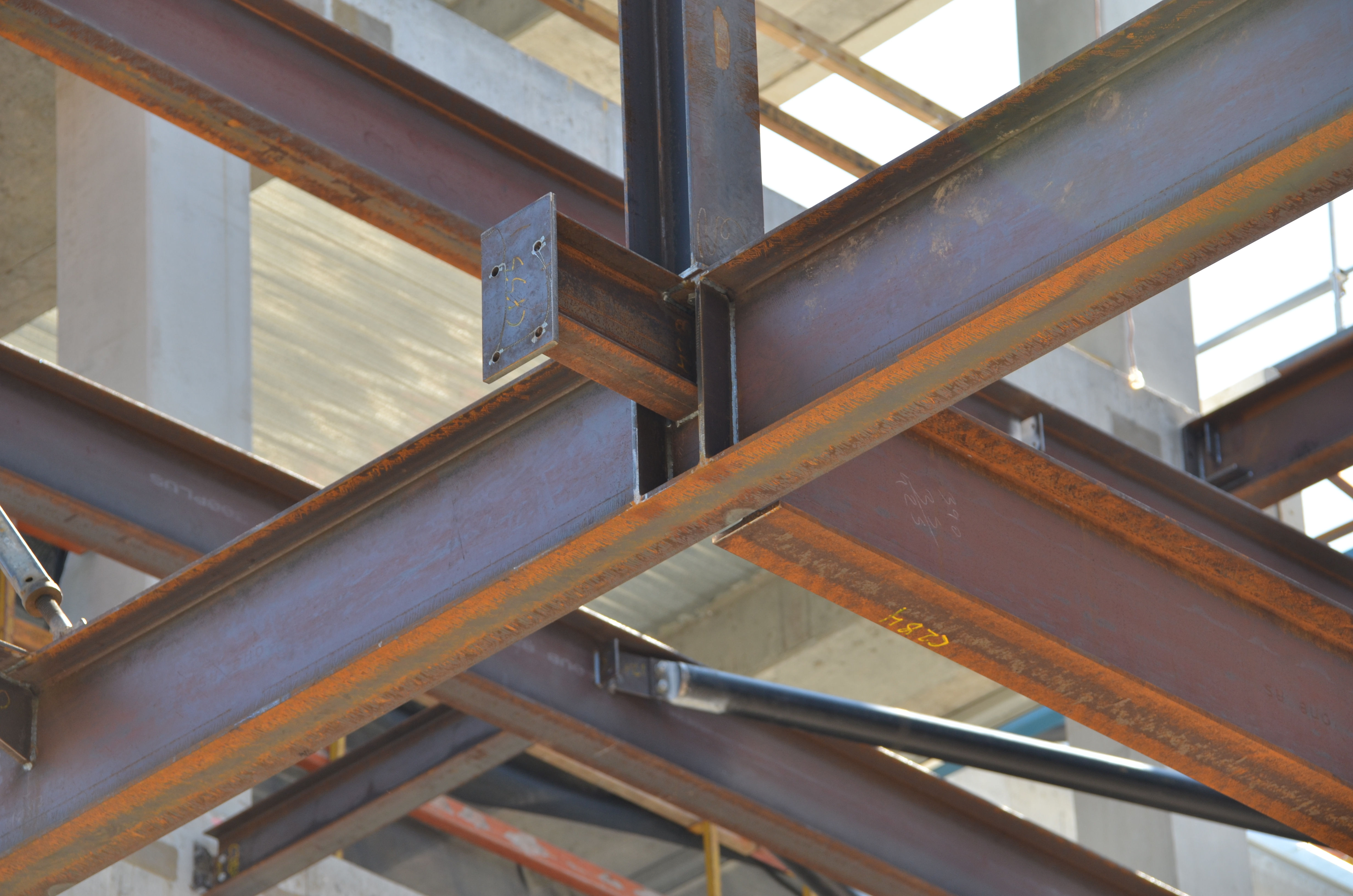 https://archive.abp.unimelb.edu.au/objects/images/Construction/Images/Structural steel/Cantilever/Erection/DSC_4284.JPG