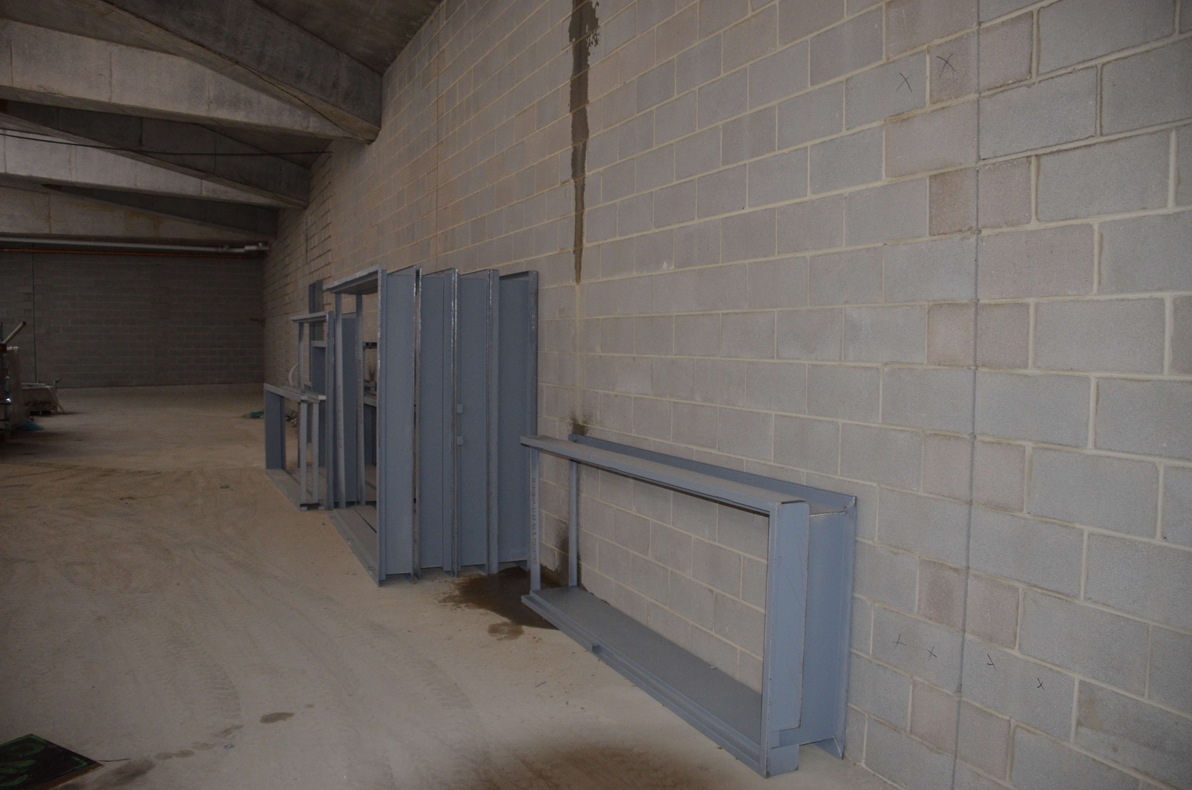 https://archive.abp.unimelb.edu.au/objects/images/Construction/Images/Doors and door frames/Metal door frames for blockwork/DSC_2984.JPG https://archive.abp.unimelb.edu.au/objects/images/Construction/Images/Doors and door frames/Metal door frames for blockwork/DSC_2984.JPG