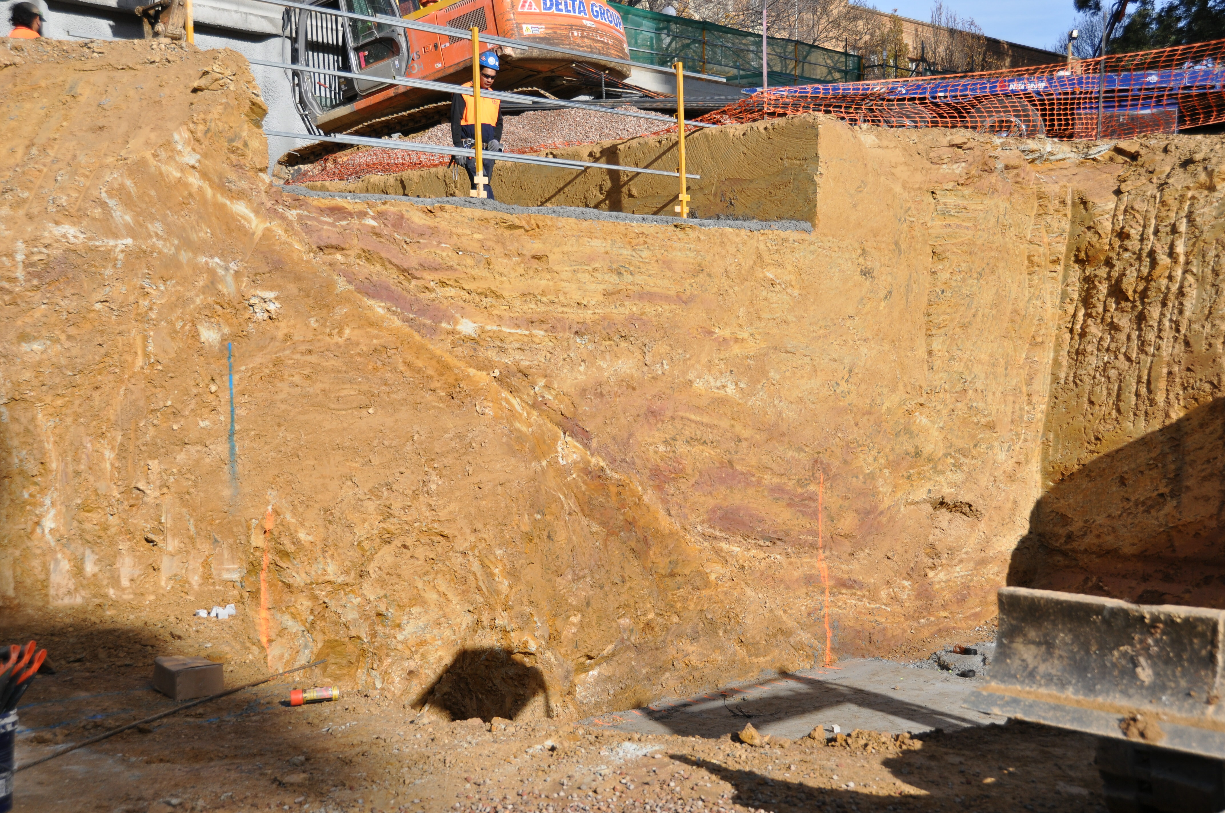 https://archive.abp.unimelb.edu.au/objects/images/Construction/Images/Pad footings & raft footings/DSC_0314.JPG https://archive.abp.unimelb.edu.au/objects/images/Construction/Images/Pad footings & raft footings/DSC_0314.JPG