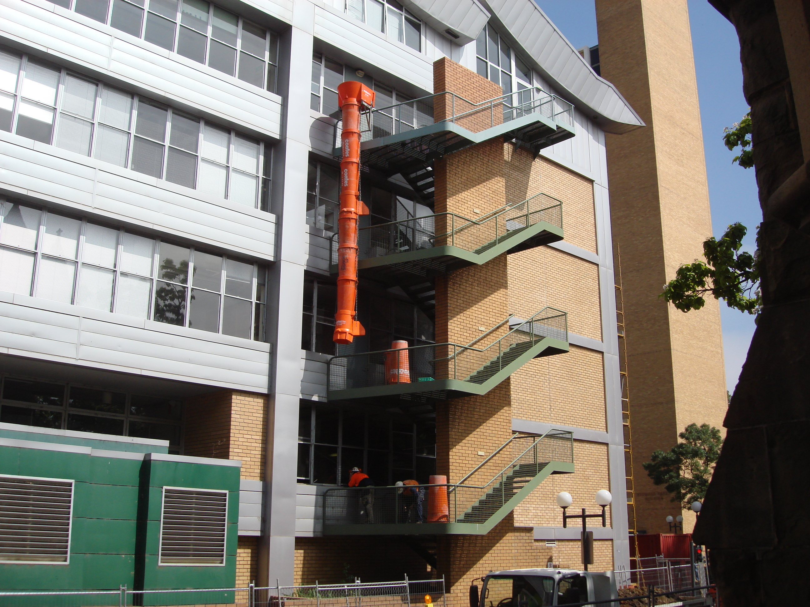 https://archive.abp.unimelb.edu.au/objects/images/Pre-construction/Demolition/ABP/DSC07789.JPG