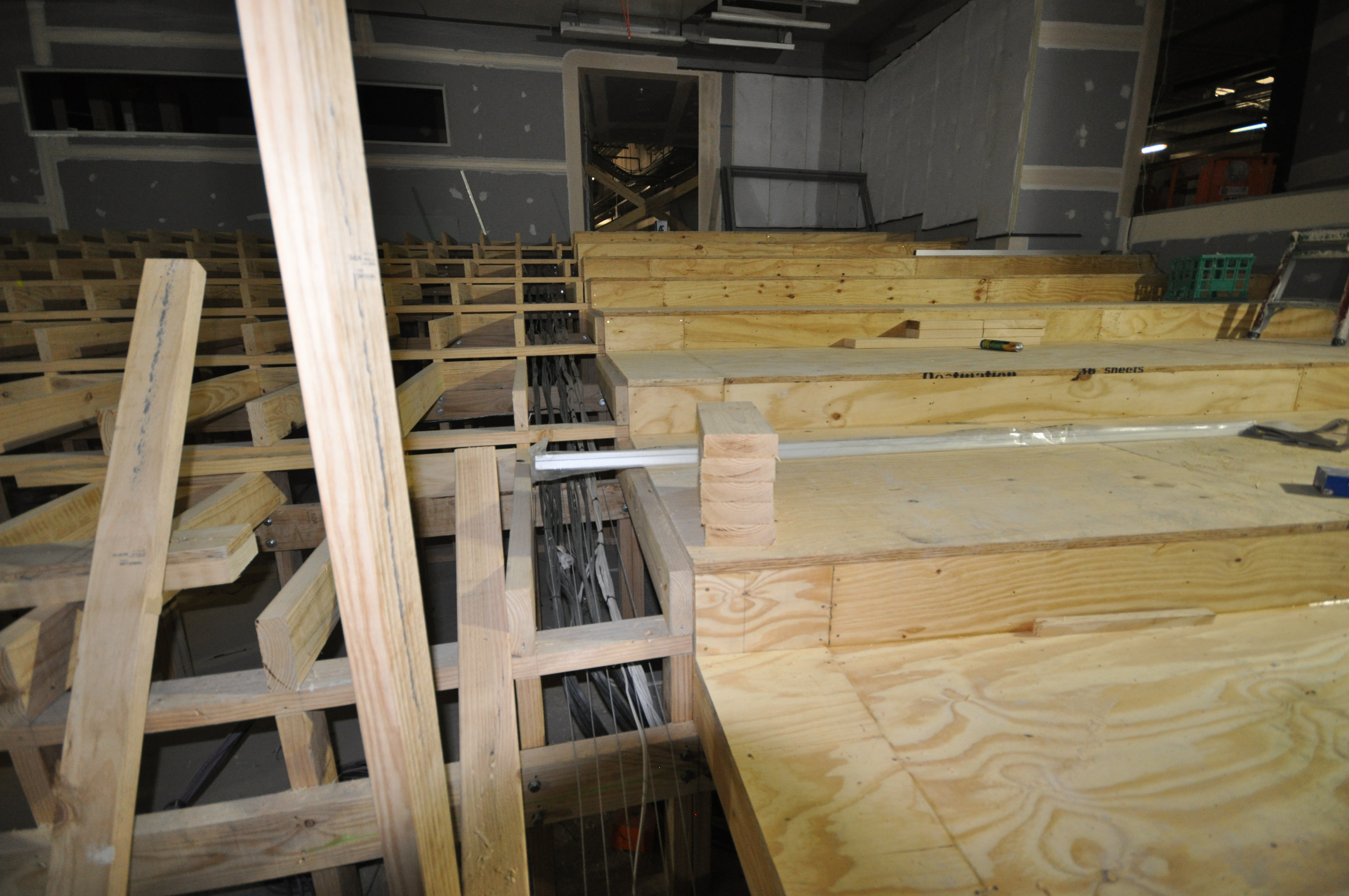 https://archive.abp.unimelb.edu.au/objects/images/Construction/Images/Floors and finishes/Floor framing to lecture theatres/Large theatre tier/DSC_7279.JPG https://archive.abp.unimelb.edu.au/objects/images/Construction/Images/Floors and finishes/Floor framing to lecture theatres/Large theatre tier/DSC_7279.JPG