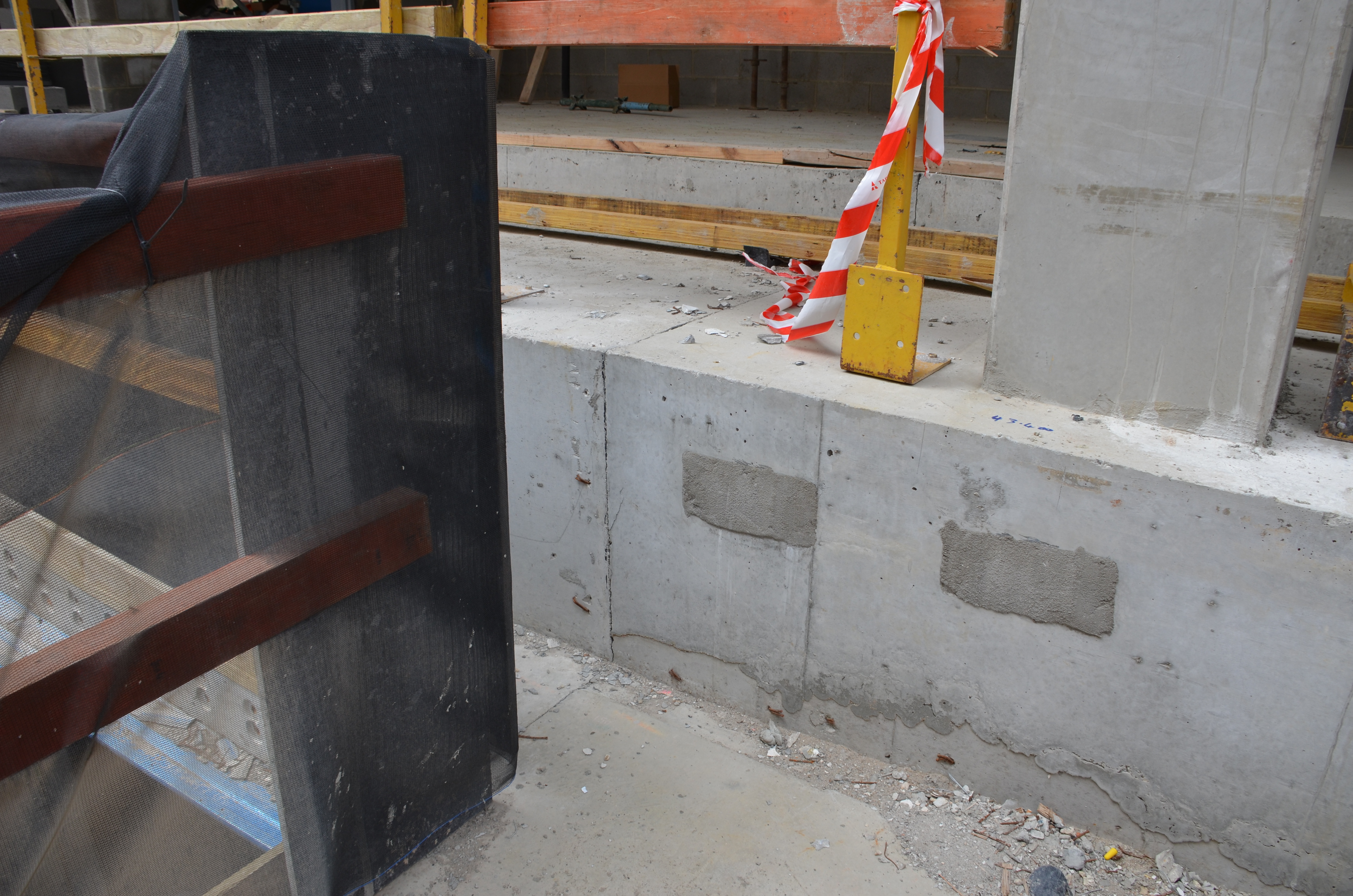 https://archive.abp.unimelb.edu.au/objects/images/Construction/Images/Concrete suspended slabs and beams/Slab movement joints/DSC_3661.JPG