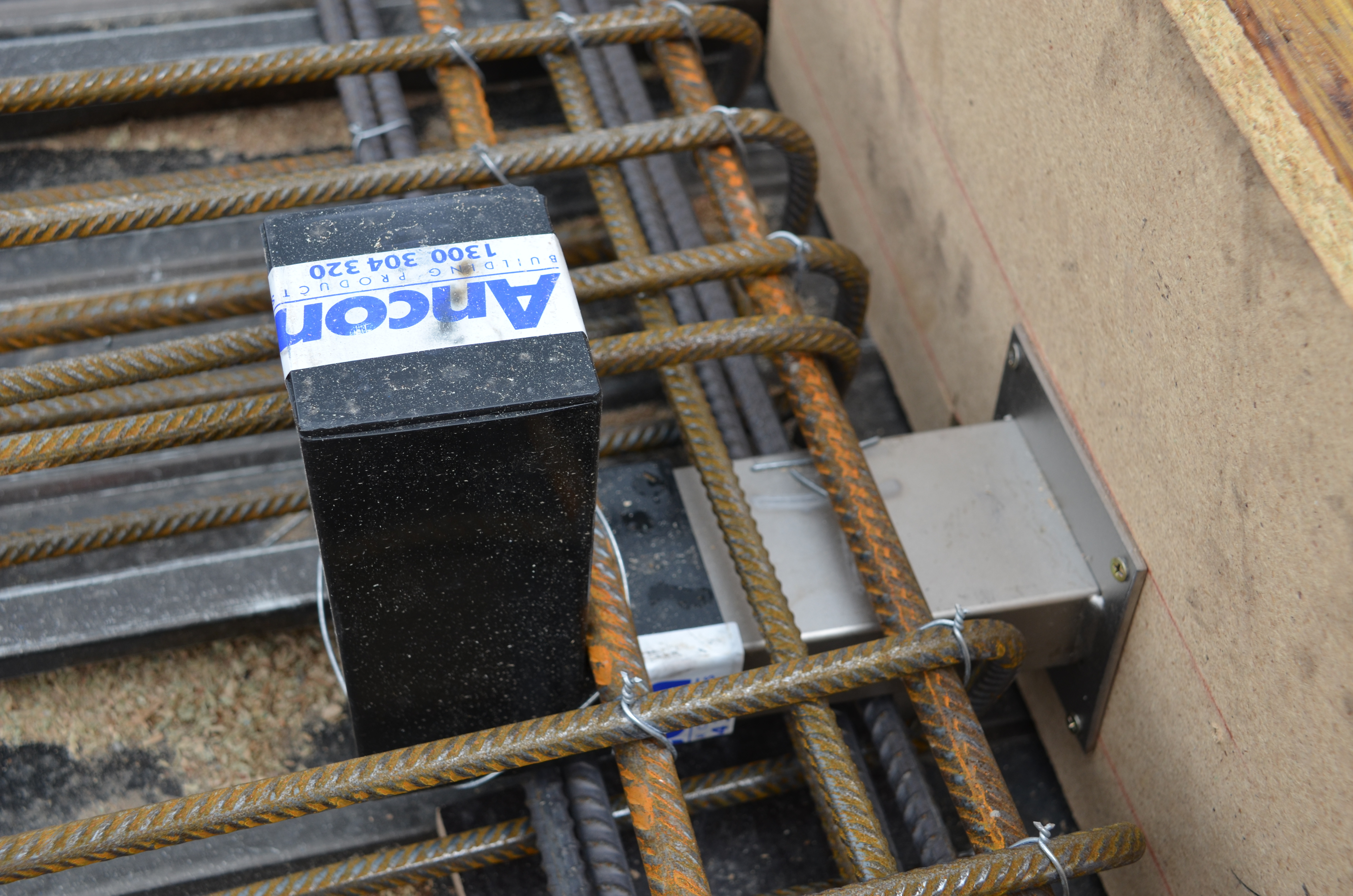 https://archive.abp.unimelb.edu.au/objects/images/Construction/Images/Concrete suspended slabs and beams/Slab movement joints/DSC_1374.JPG