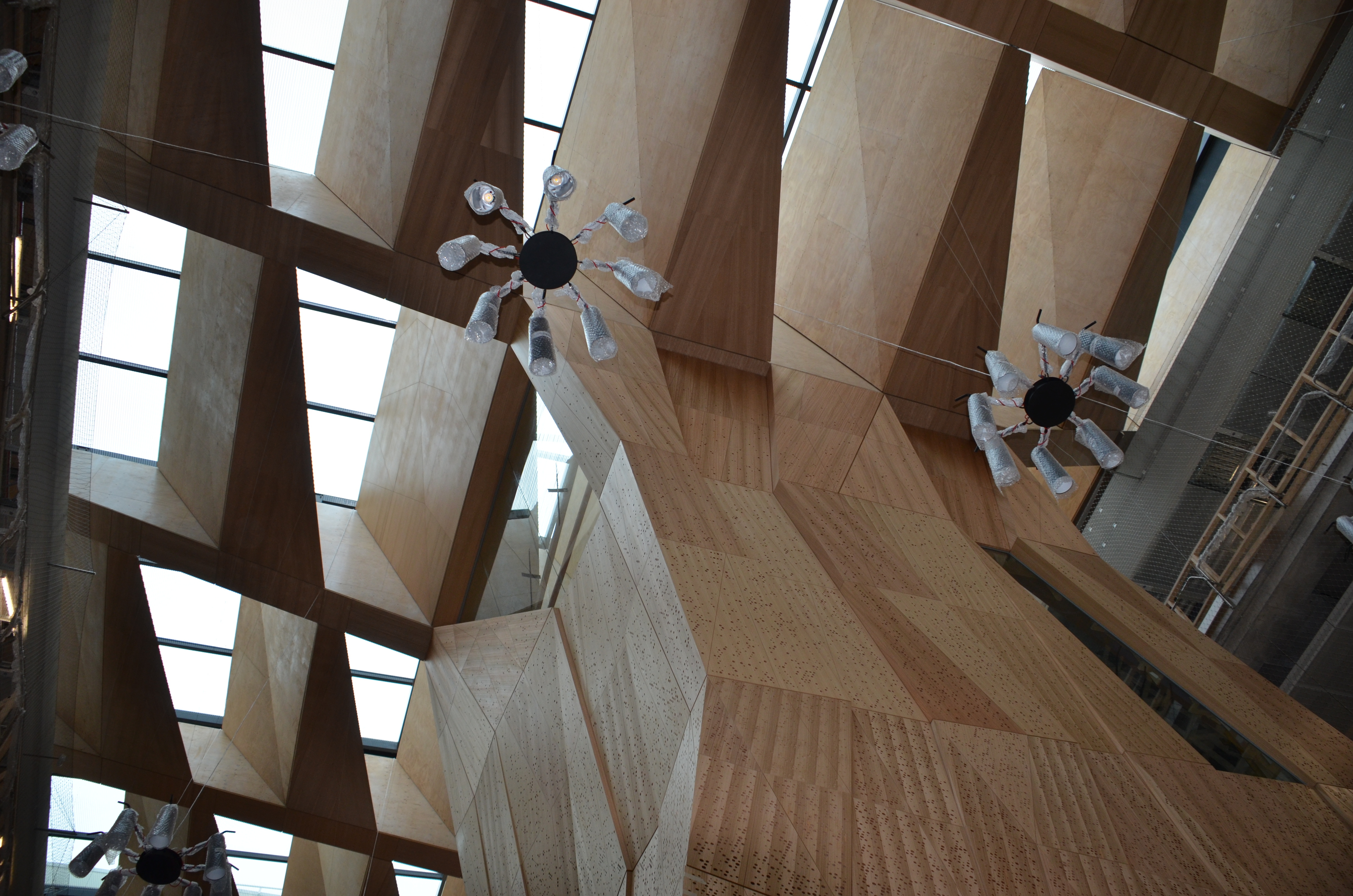 https://archive.abp.unimelb.edu.au/objects/images/Construction/Images/Hanging studio/External wall cladding/DSC_8791.JPG https://archive.abp.unimelb.edu.au/objects/images/Construction/Images/Hanging studio/External wall cladding/DSC_8791.JPG