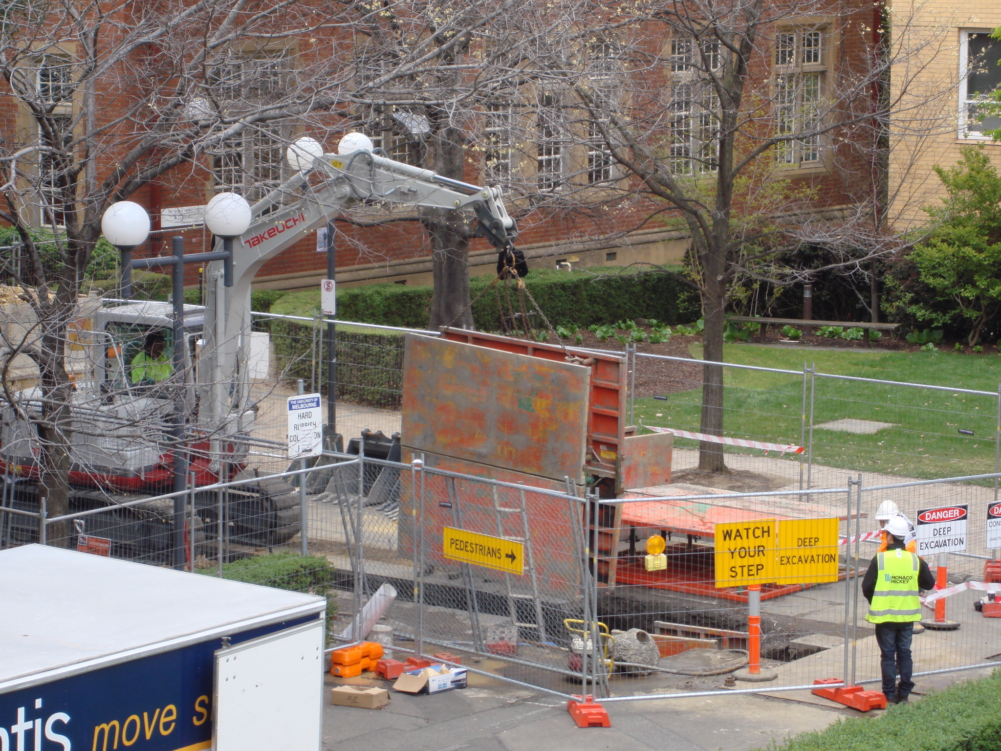 https://archive.abp.unimelb.edu.au/objects/images/Pre-construction/Enabling works/DSC07475.JPG https://archive.abp.unimelb.edu.au/objects/images/Pre-construction/Enabling works/DSC07475.JPG