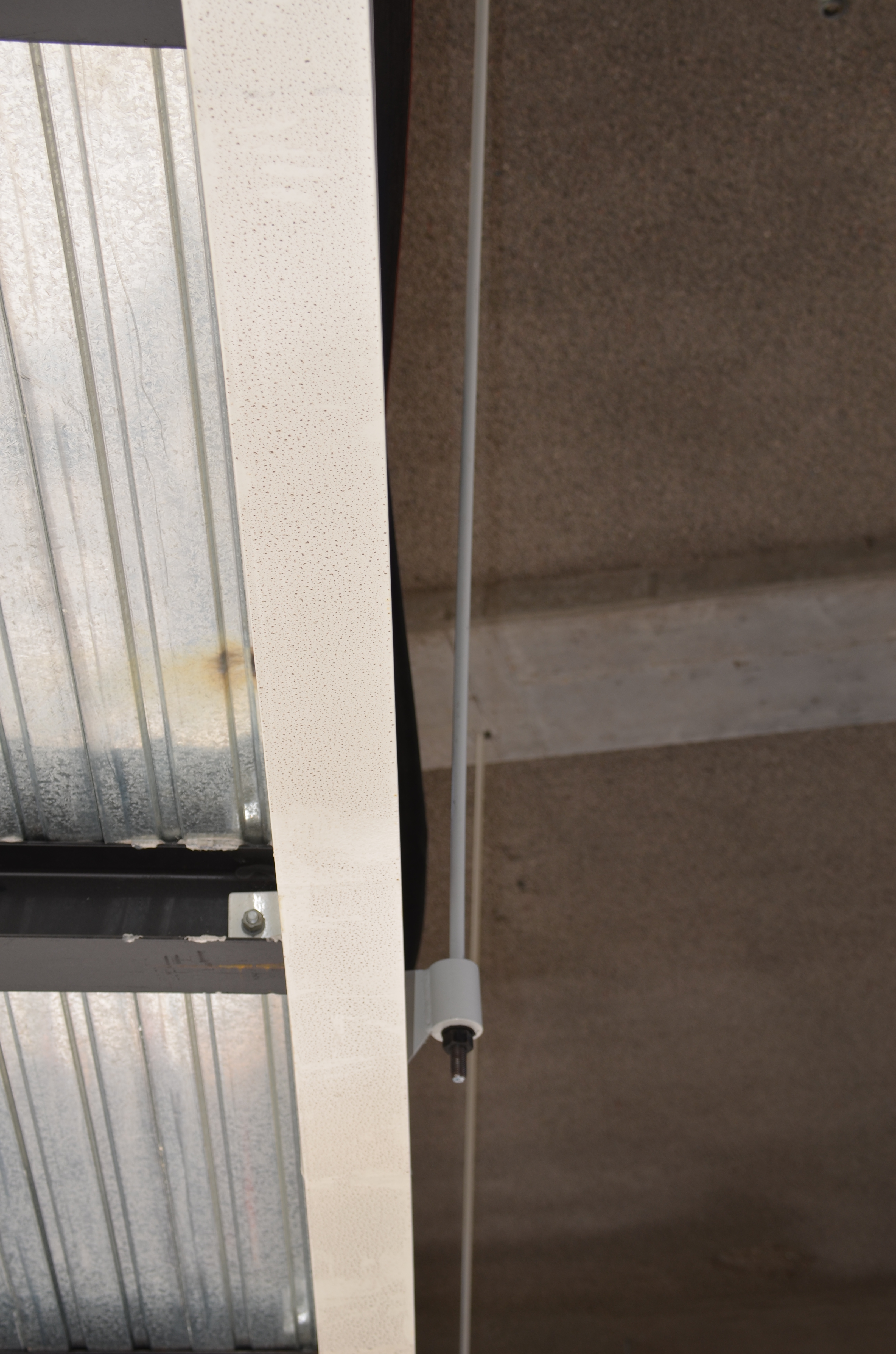 https://archive.abp.unimelb.edu.au/objects/images/Construction/Images/Stairs, walkways and balustrades/Structural steel walkway level 2 east/DSC_4966.JPG