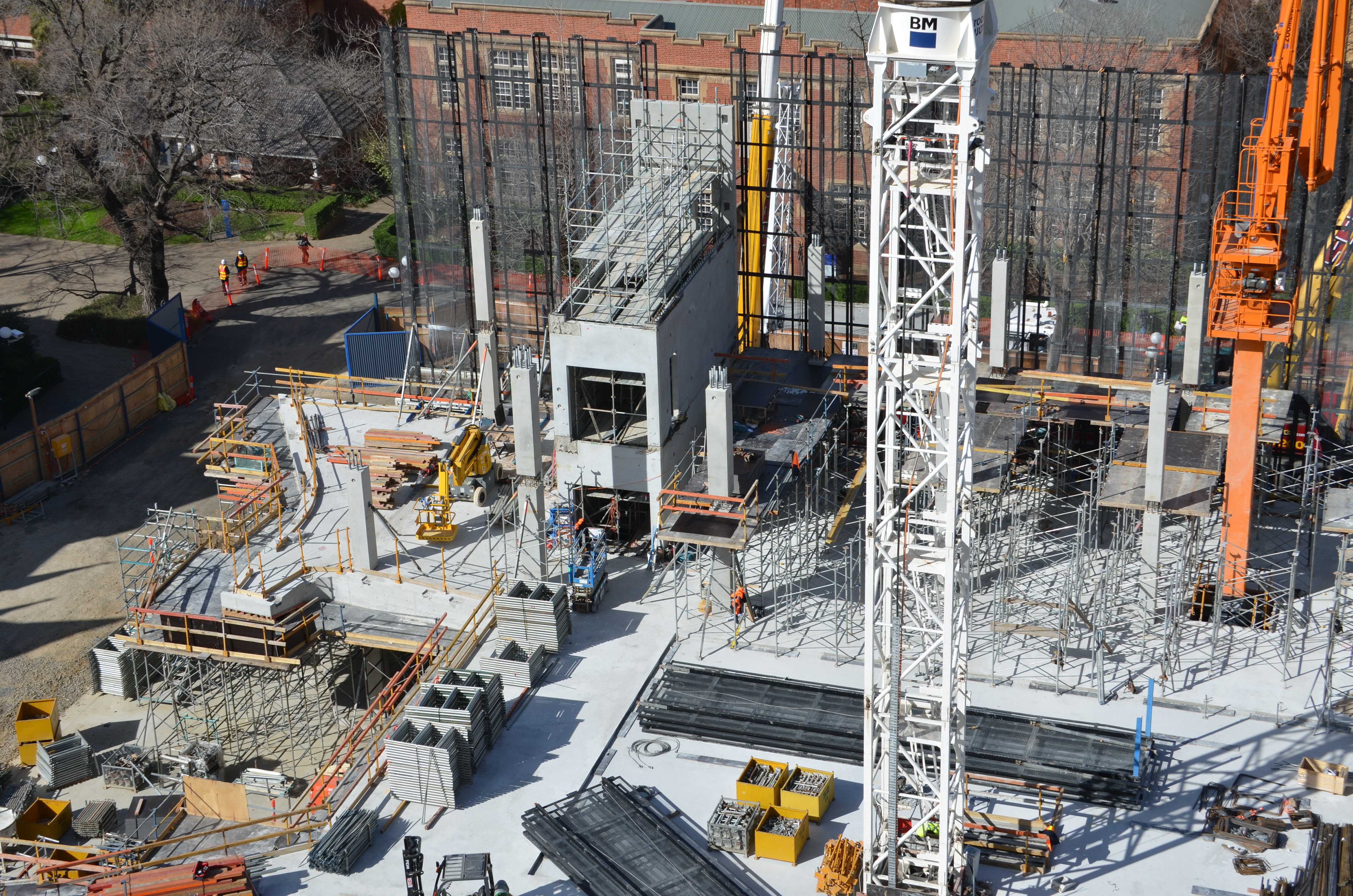 https://archive.abp.unimelb.edu.au/objects/images/Construction/Images/Aerial/DSC_2013.JPG https://archive.abp.unimelb.edu.au/objects/images/Construction/Images/Aerial/DSC_2013.JPG