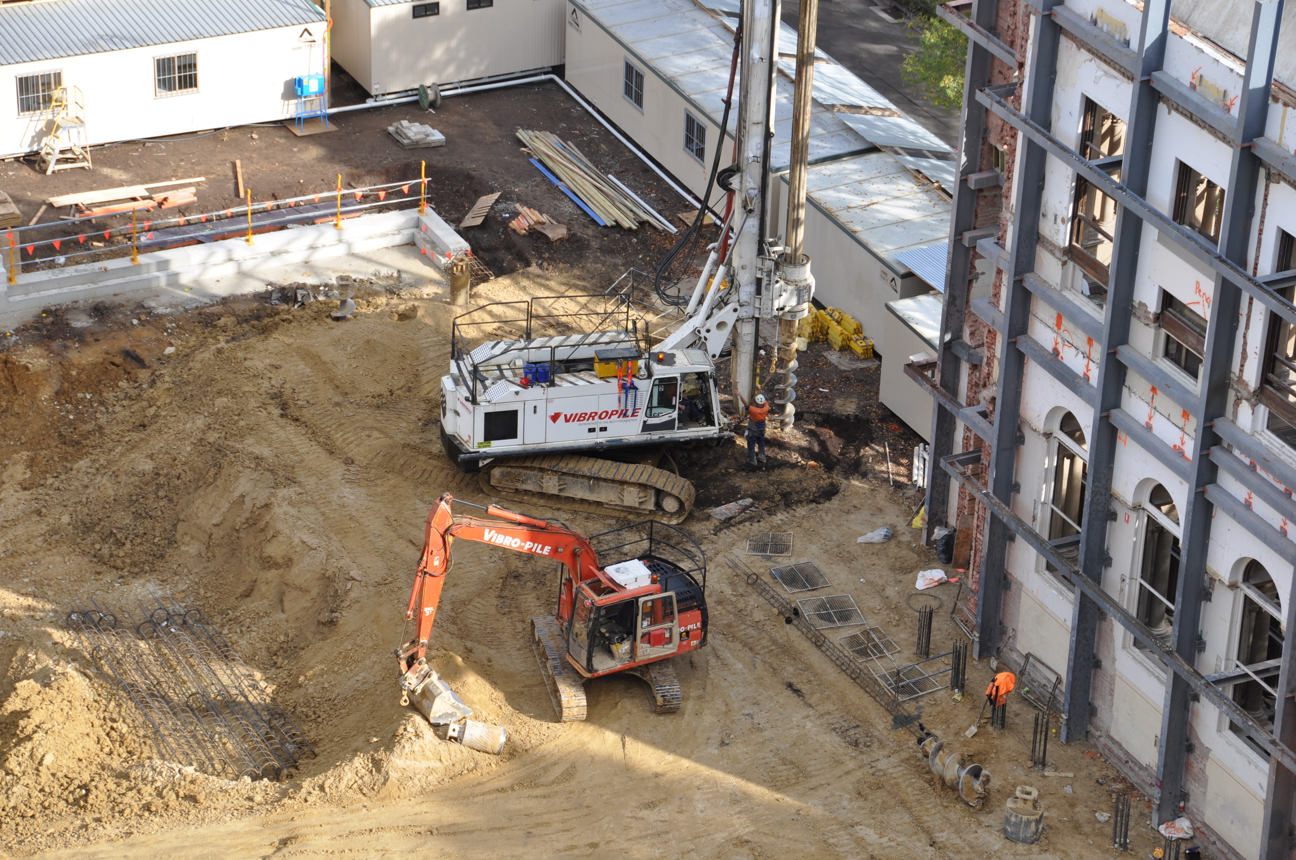 https://archive.abp.unimelb.edu.au/objects/images/Construction/Images/Basement/Bored pier construction/DSC_0146.JPG