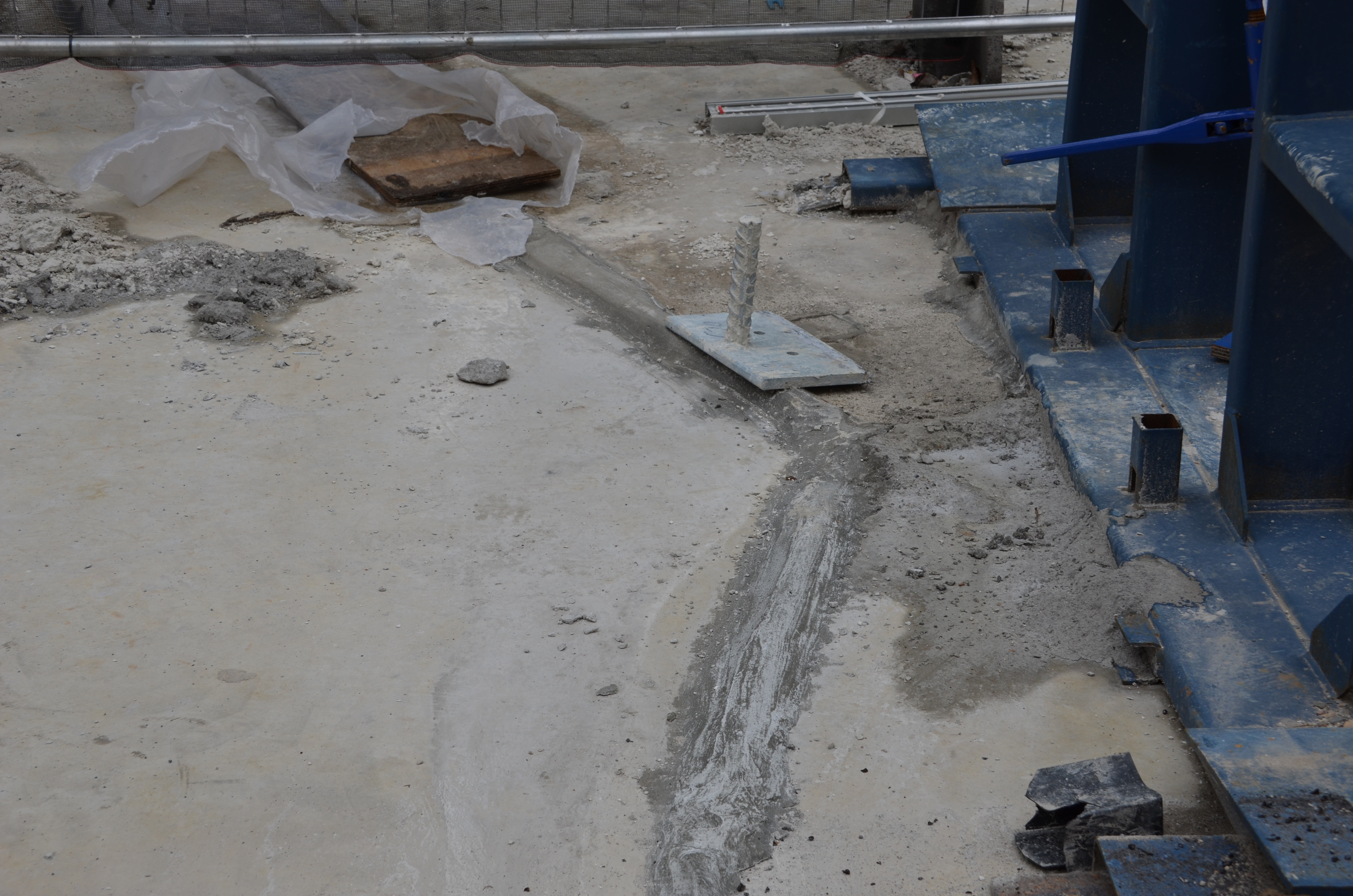 https://archive.abp.unimelb.edu.au/objects/images/Construction/Images/Concrete suspended slabs and beams/Slab movement joints/DSC_7507.JPG
